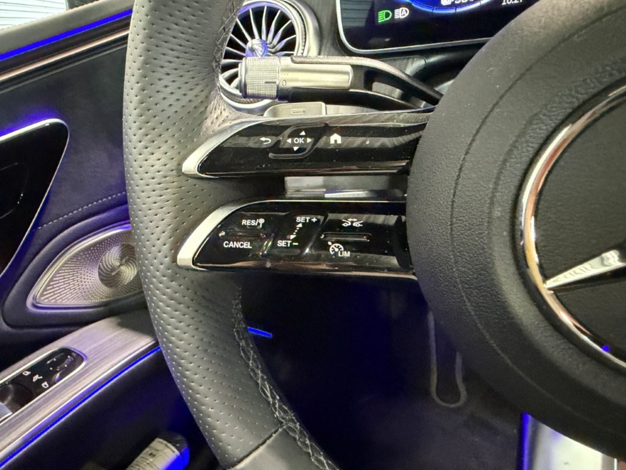 2024 Mercedes-Benz EQS - メルセデス・ベンツ EQS 450プラス AMGラインパッケージ MP202301 左ハンドル リアコンフォートPKG パノラミックS/R ブルメスタサウンド ヘッドアップディスプレイ Fメモリー付パワーシート FRベンチレーター&ヒーター パワーゲート/フットオープナー ワイヤレスチャージ