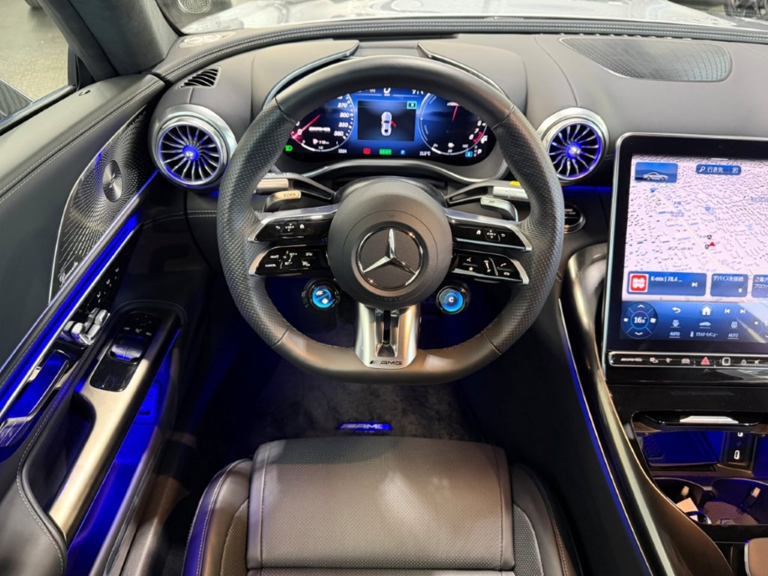 2025 Mercedes-AMG GT - メルセデスＡＭＧ GT 63 S E パフォーマンス クーペ 4WD MP202501 AMGパフォーマンスPKG 可倒式リアシート AMGカーボンセラミックブレーキ 黒本革 メモリー付パワーシート&ヒーター&ベンチレーター ステアリングヒーター ワイヤレスチャージ パワーゲート/フットオープナー