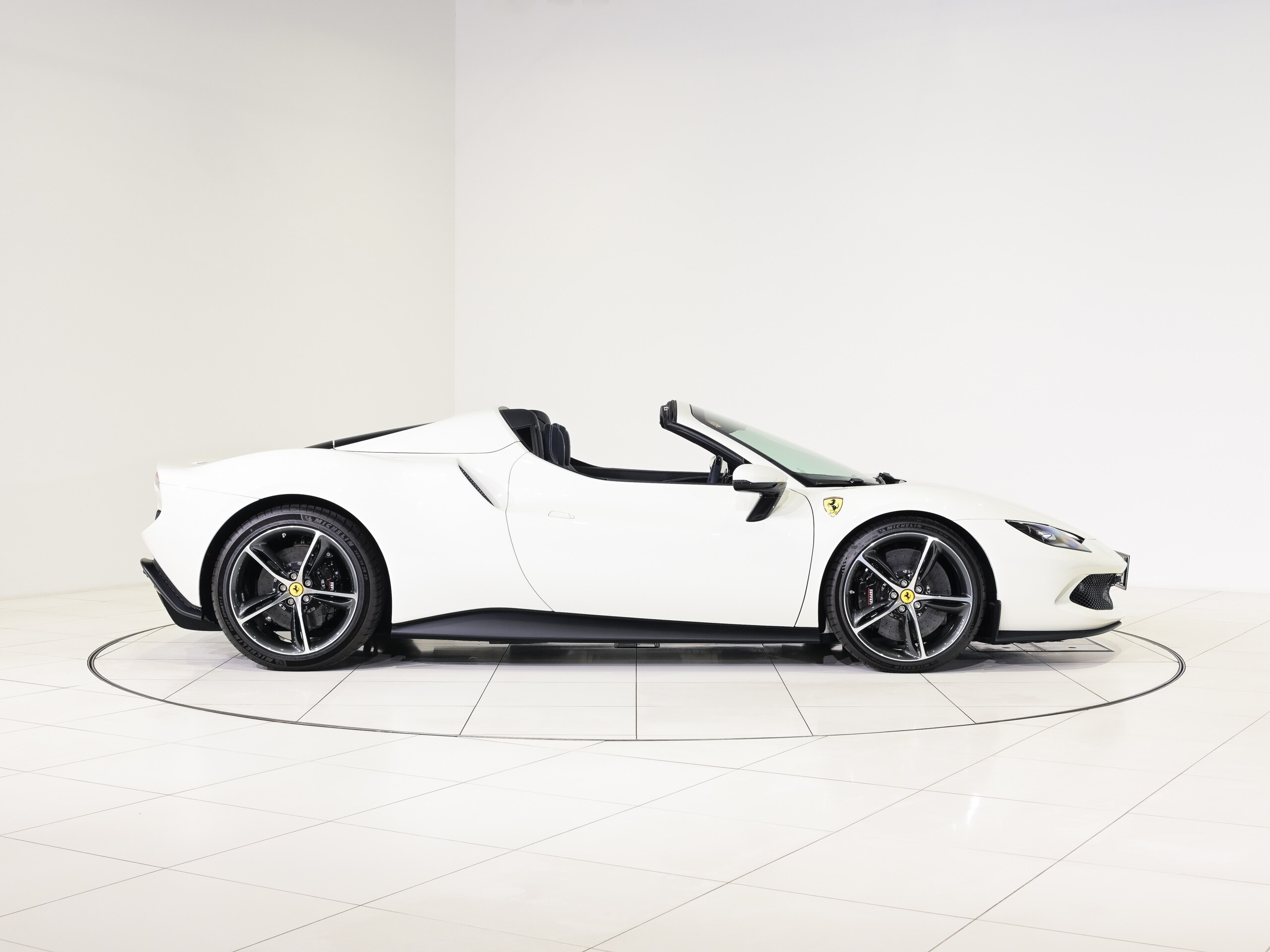 2024 Ferrari 296GTS - 2024 فيراري 296GTS
