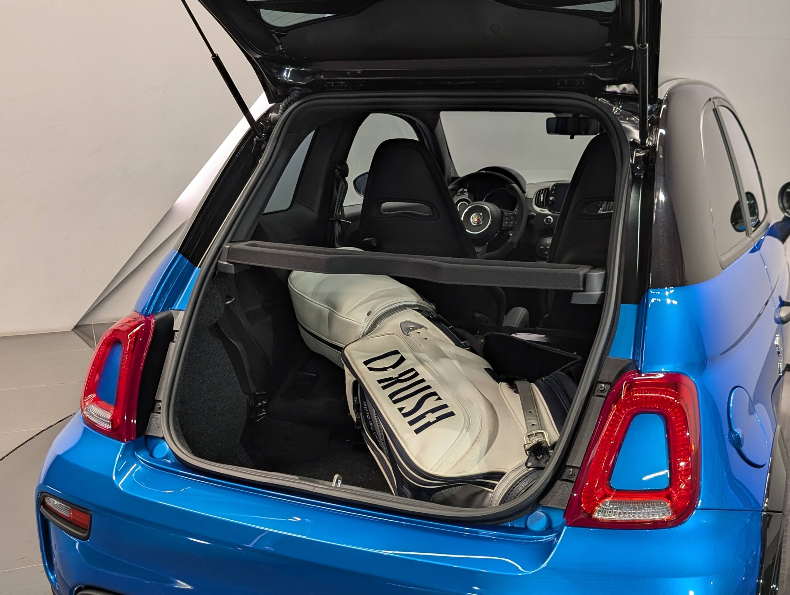 2023 Abarth 695