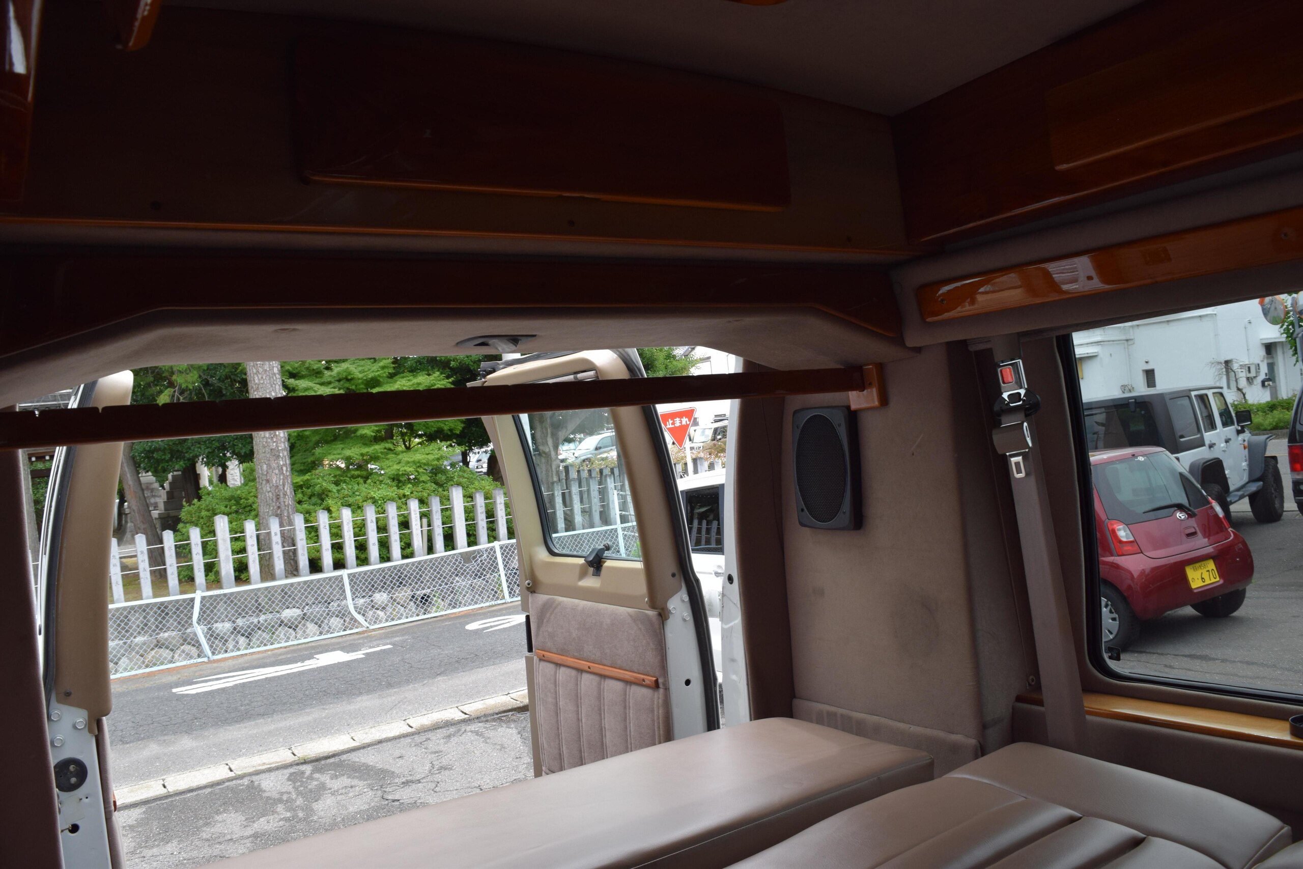 2021 Dodge Ram Van - ダッジ ラムバン スタークラフト 新車並行 ベージュレザーシート ナビフルセグTV B/T対応 バックカメラ 後席液晶TV 3列目電動ベッドシート 2列目回転シート 新品タイヤ4本 キーレス ETC
