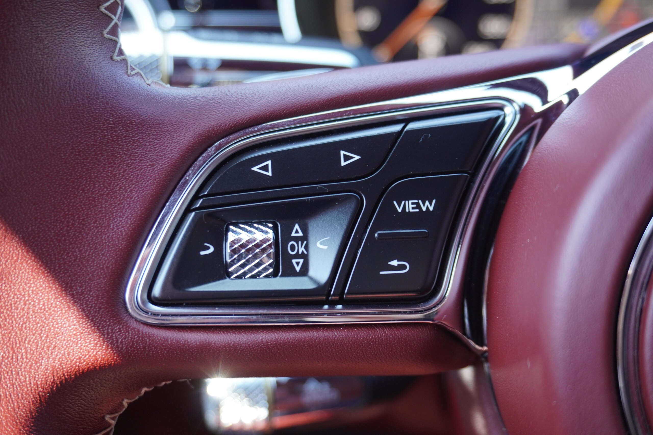 2021 Bentley Flying Spur - ベントレー フライングスパー 6.0 4WD マリナードライビングスペック OPペイント(アークティカホワイト) ムードライティングスペック フライングBラジエターマスコット 22インチポリッシュホイール ローディングディスプレイ