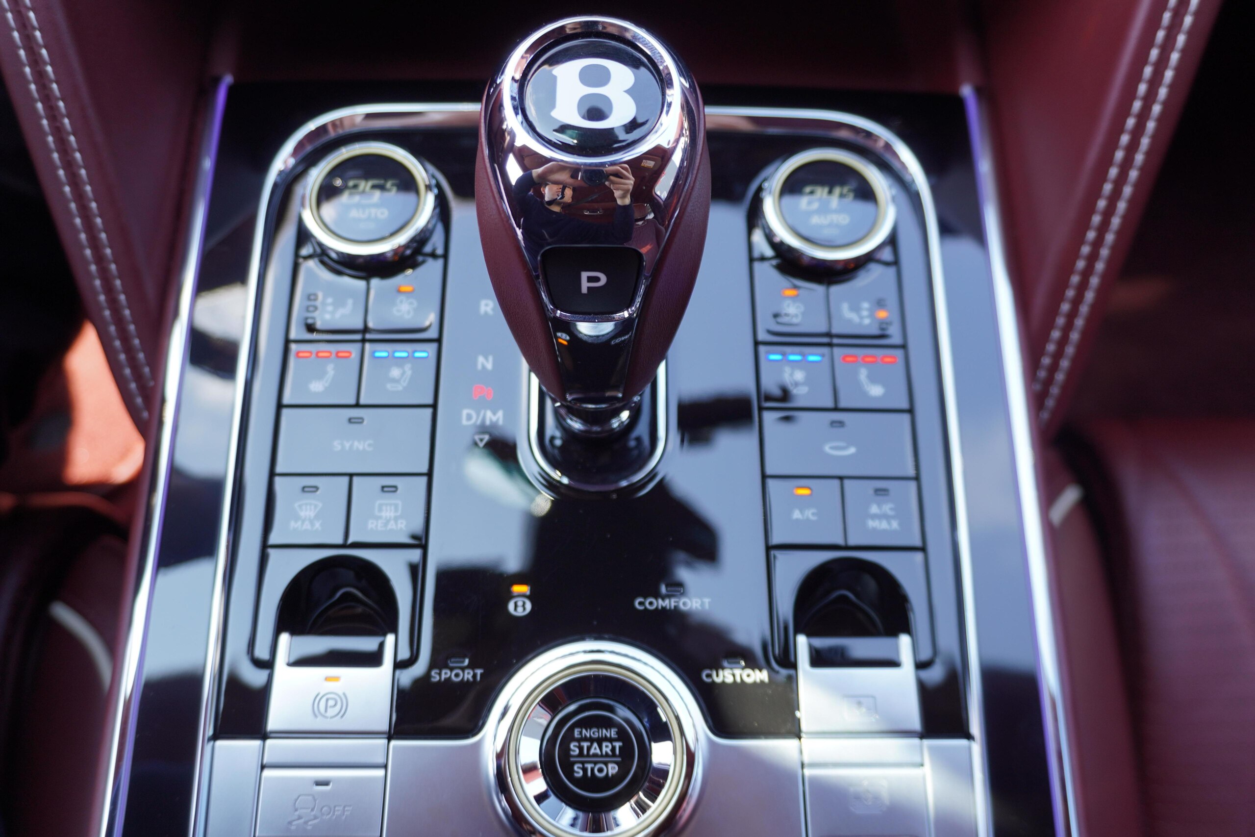 2021 Bentley Flying Spur - ベントレー フライングスパー 6.0 4WD マリナードライビングスペック OPペイント(アークティカホワイト) ムードライティングスペック フライングBラジエターマスコット 22インチポリッシュホイール ローディングディスプレイ