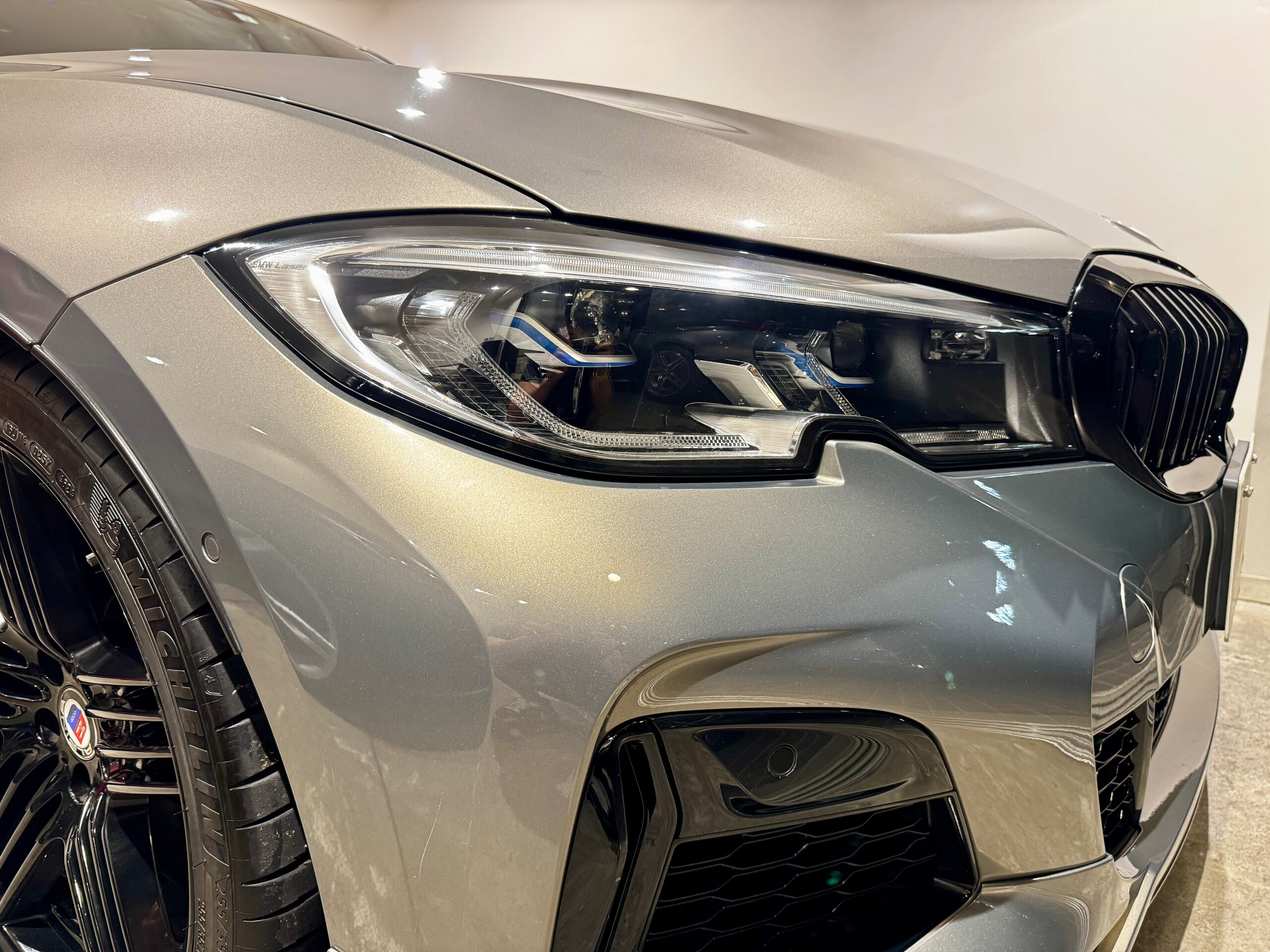 2021 BMW Alpina B3 - 2021 بي إم دبليو ألبينا B3