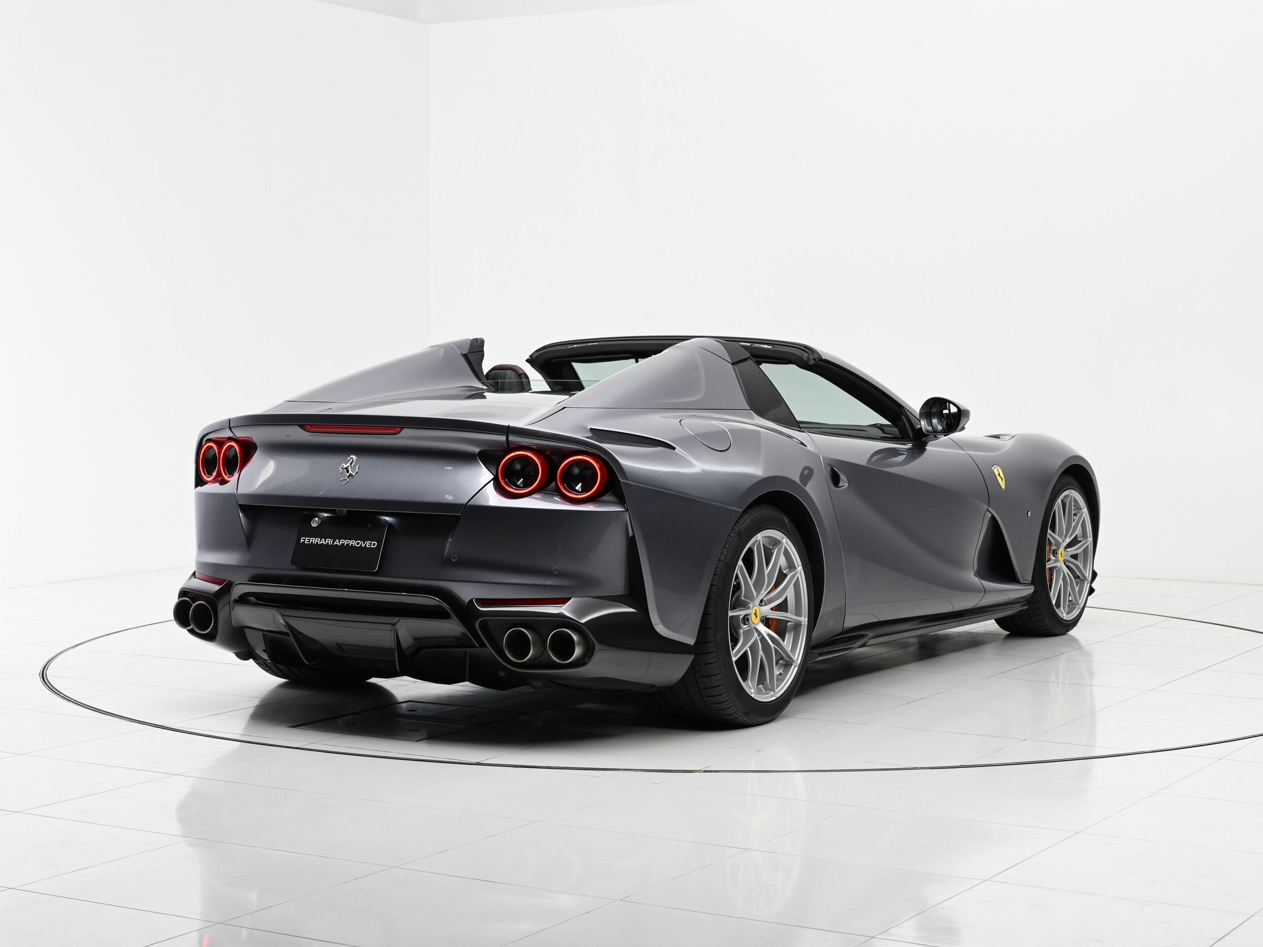 2021 Ferrari 812GTS