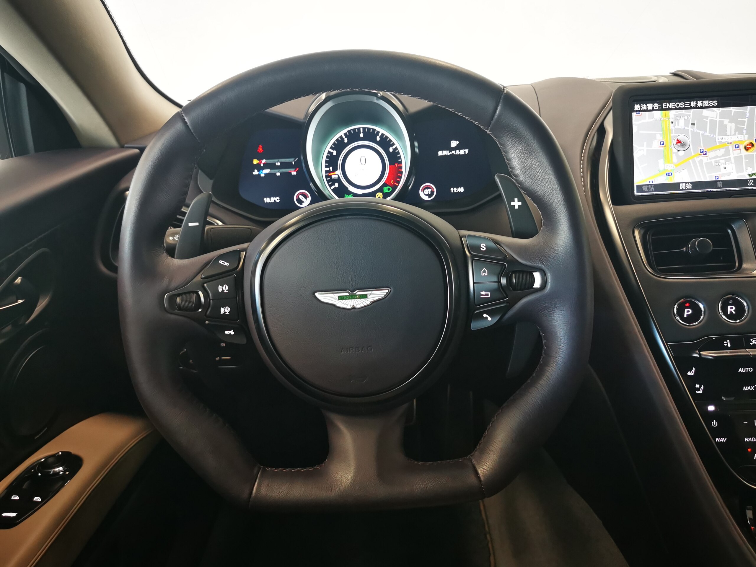 2021 Aston Martin DBS Superleggera
