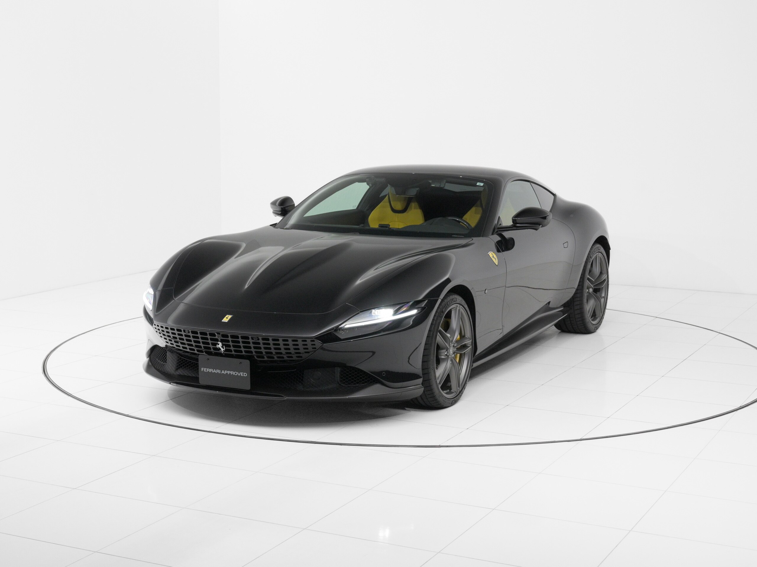 2021 Ferrari Roma - 2021 فيراري Roma