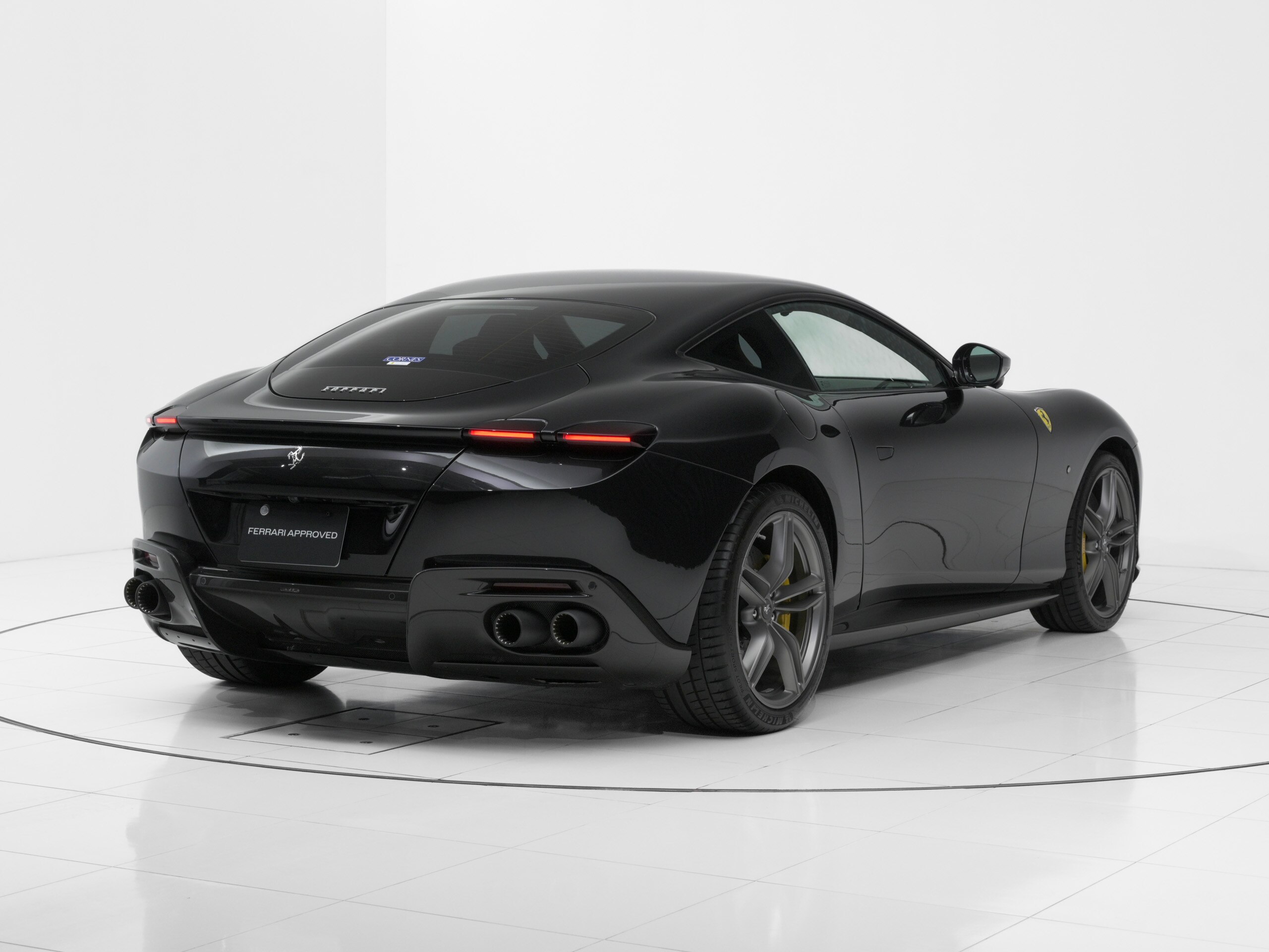 2021 Ferrari Roma - 2021 فيراري Roma