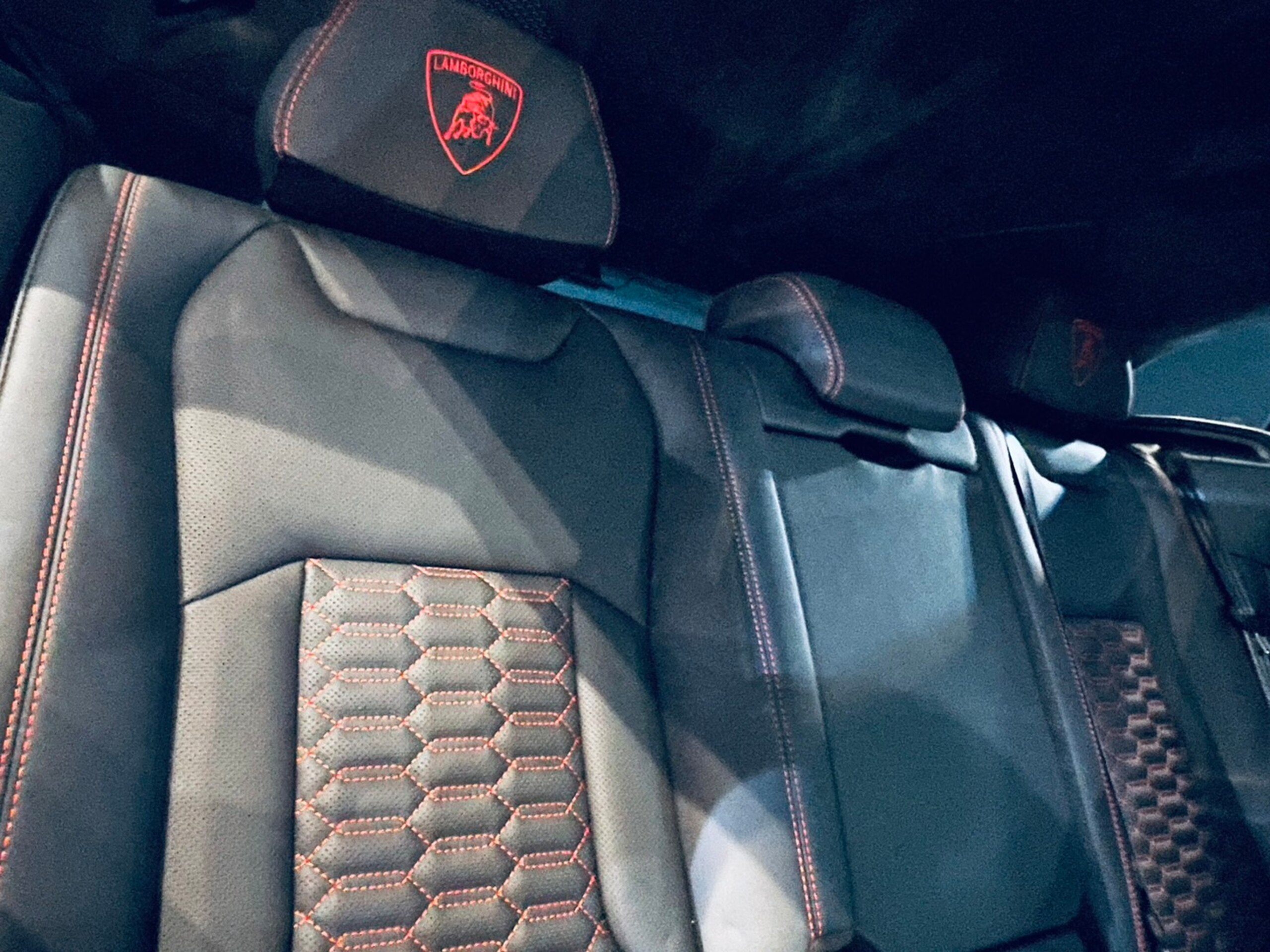 2021 Lamborghini Urus - 2021 لامبورغيني Urus