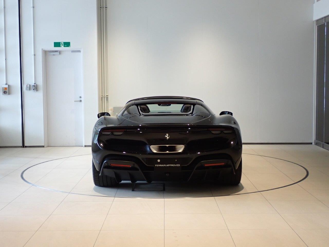 2024 بي إم دبليو 2 Series