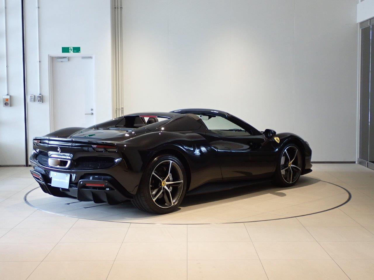 2024 بي إم دبليو 2 Series