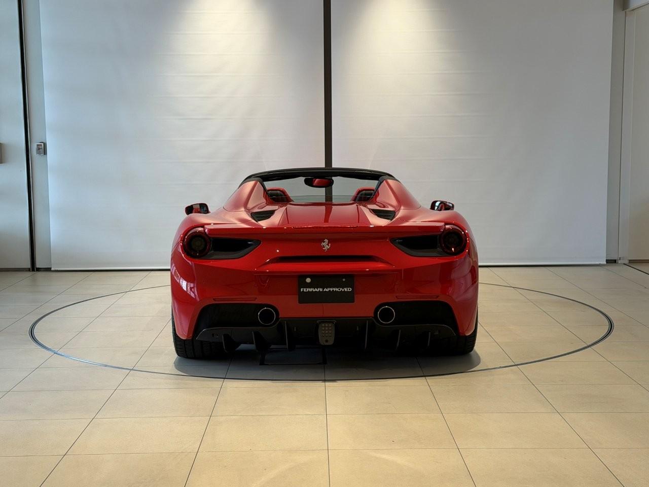 Ferrari 488 Spider
