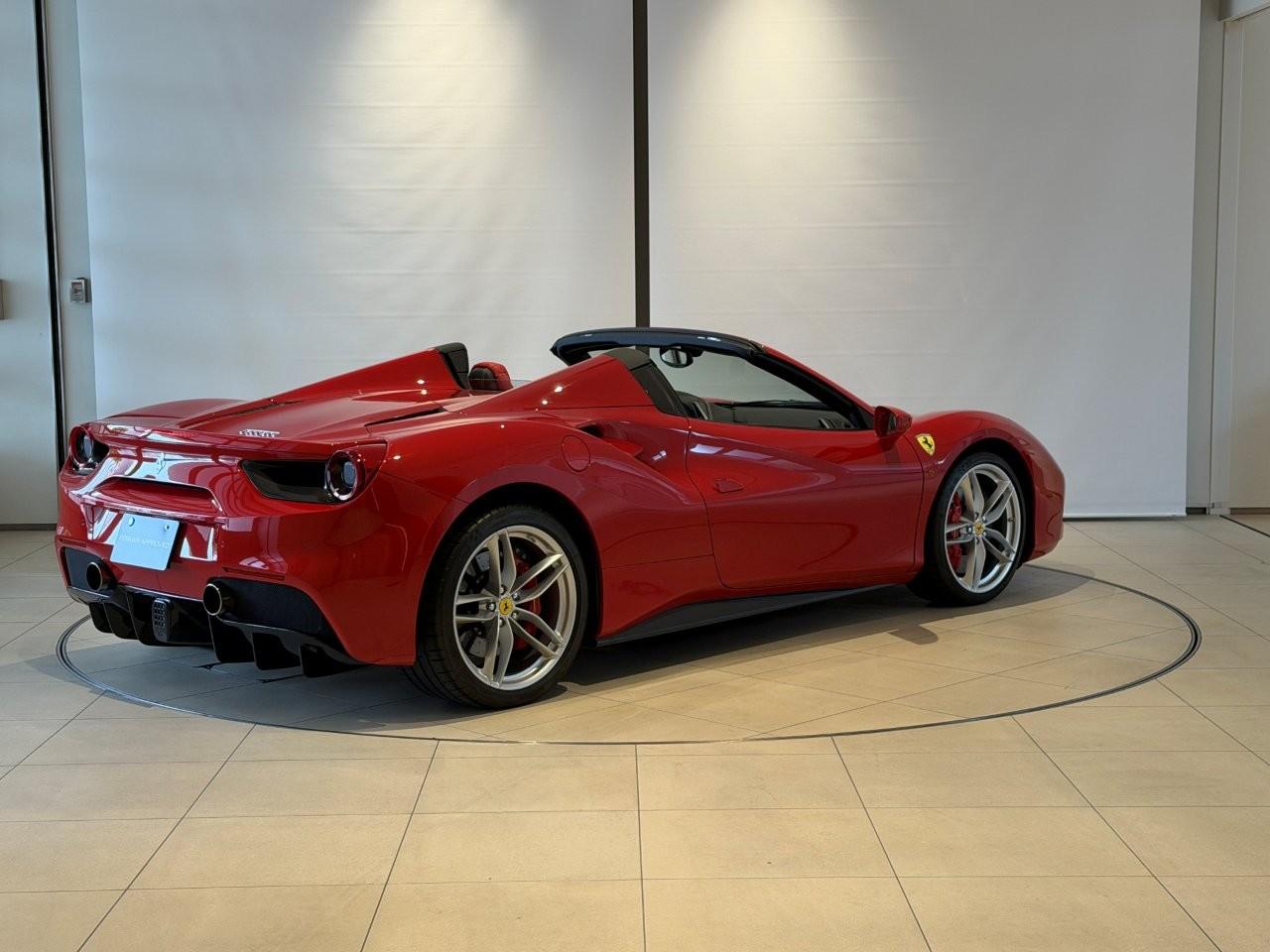 Ferrari 488 Spider