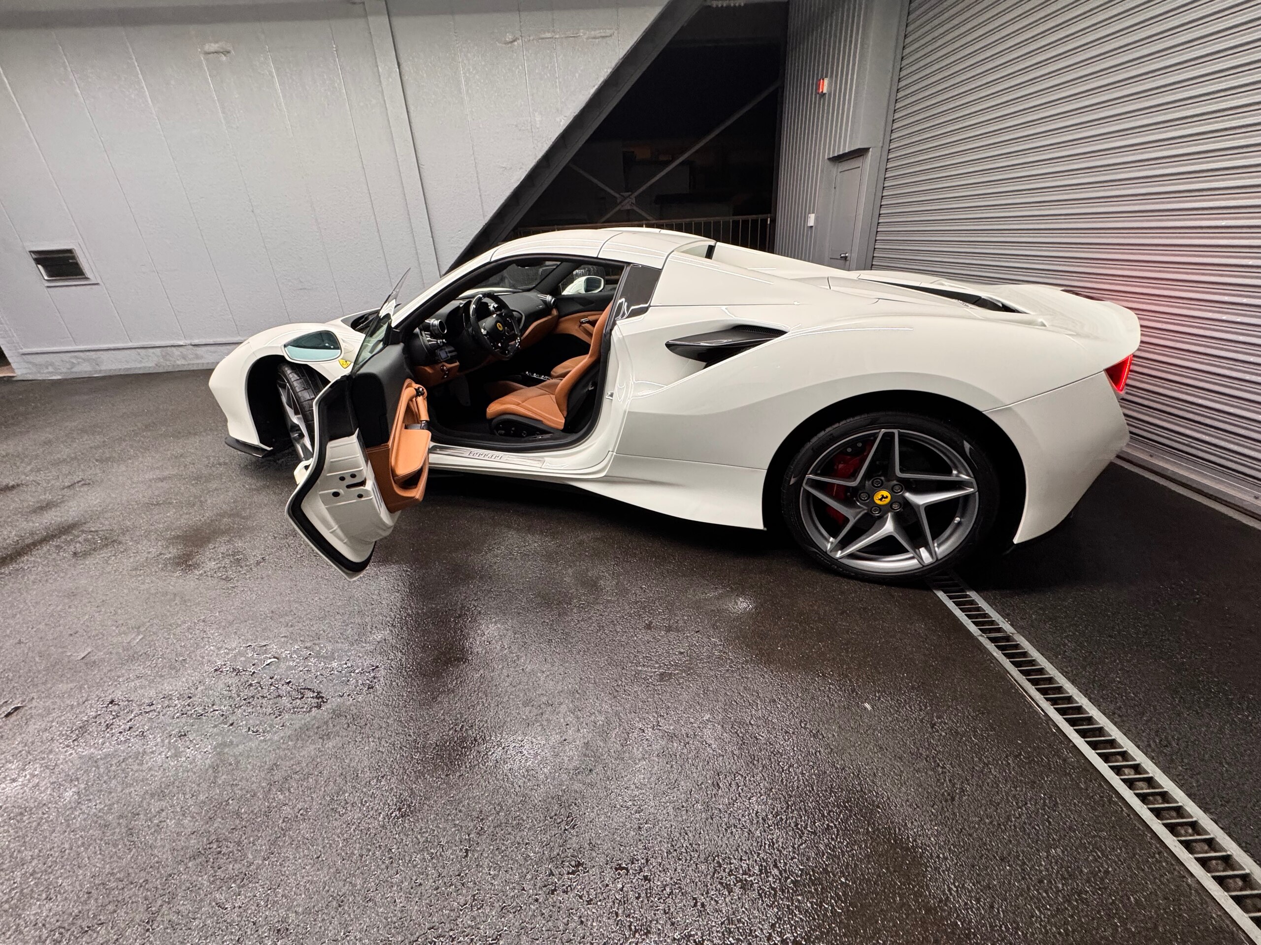 2021 Ferrari F8Spider - 2021 فيراري F8Spider