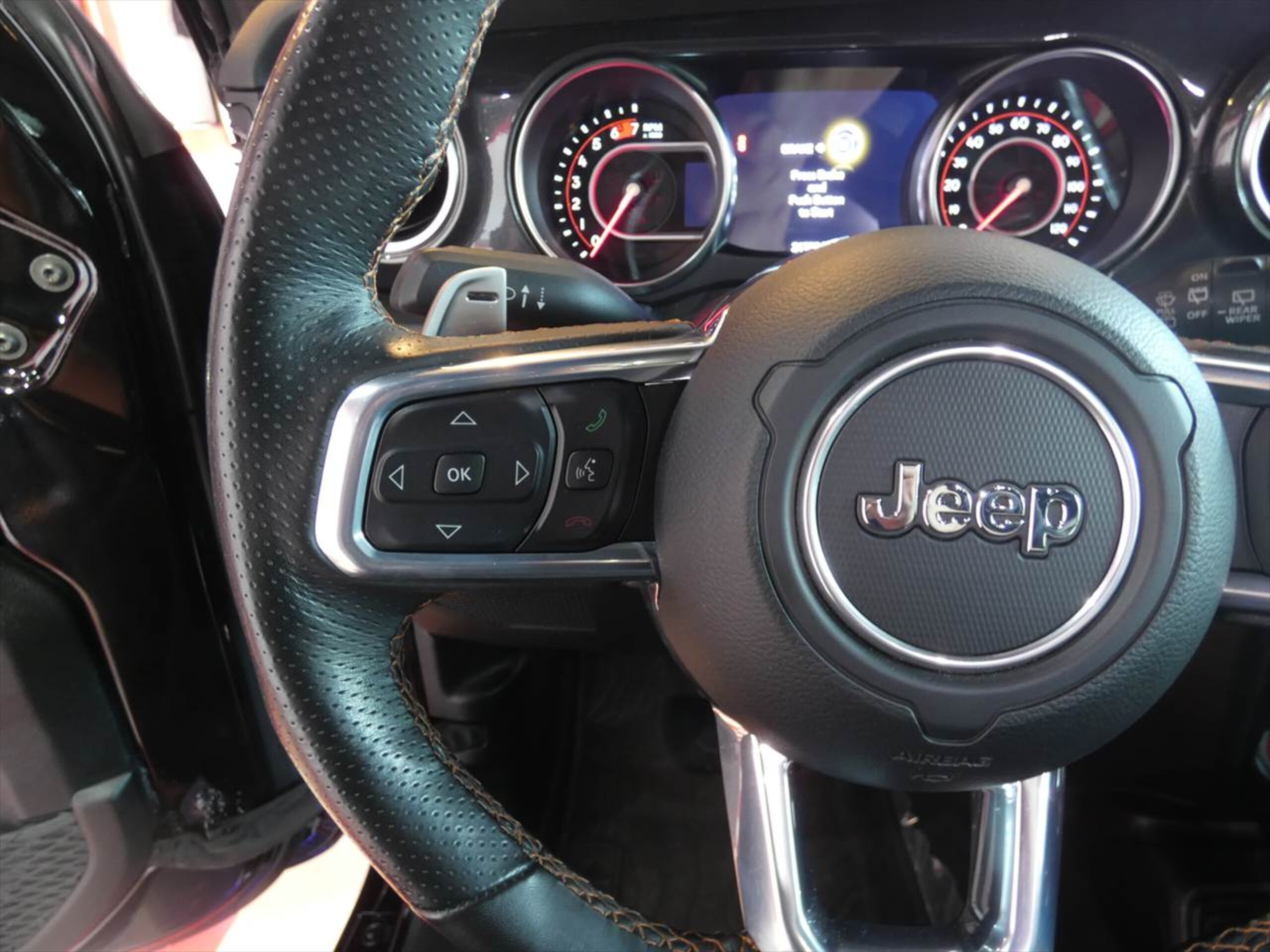 2021 Jeep Wrangler - 2021 جيب Wrangler