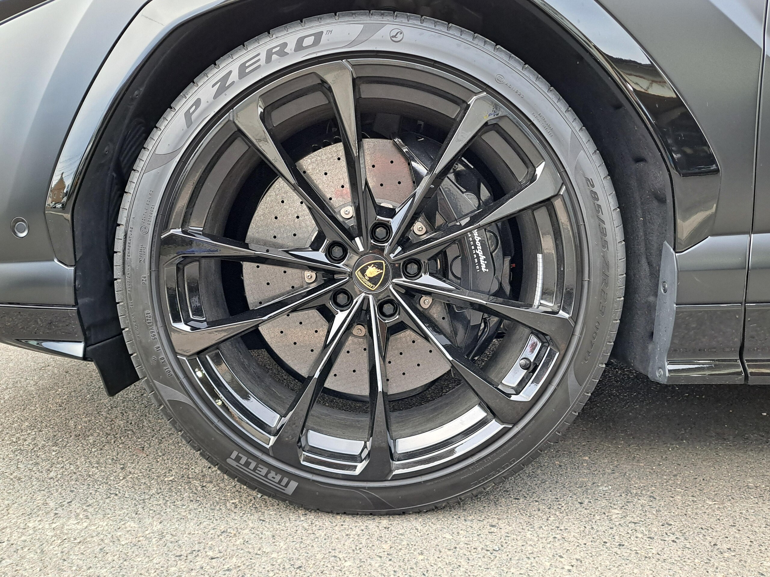 2021 Lamborghini Urus - 2021 لامبورغيني Urus