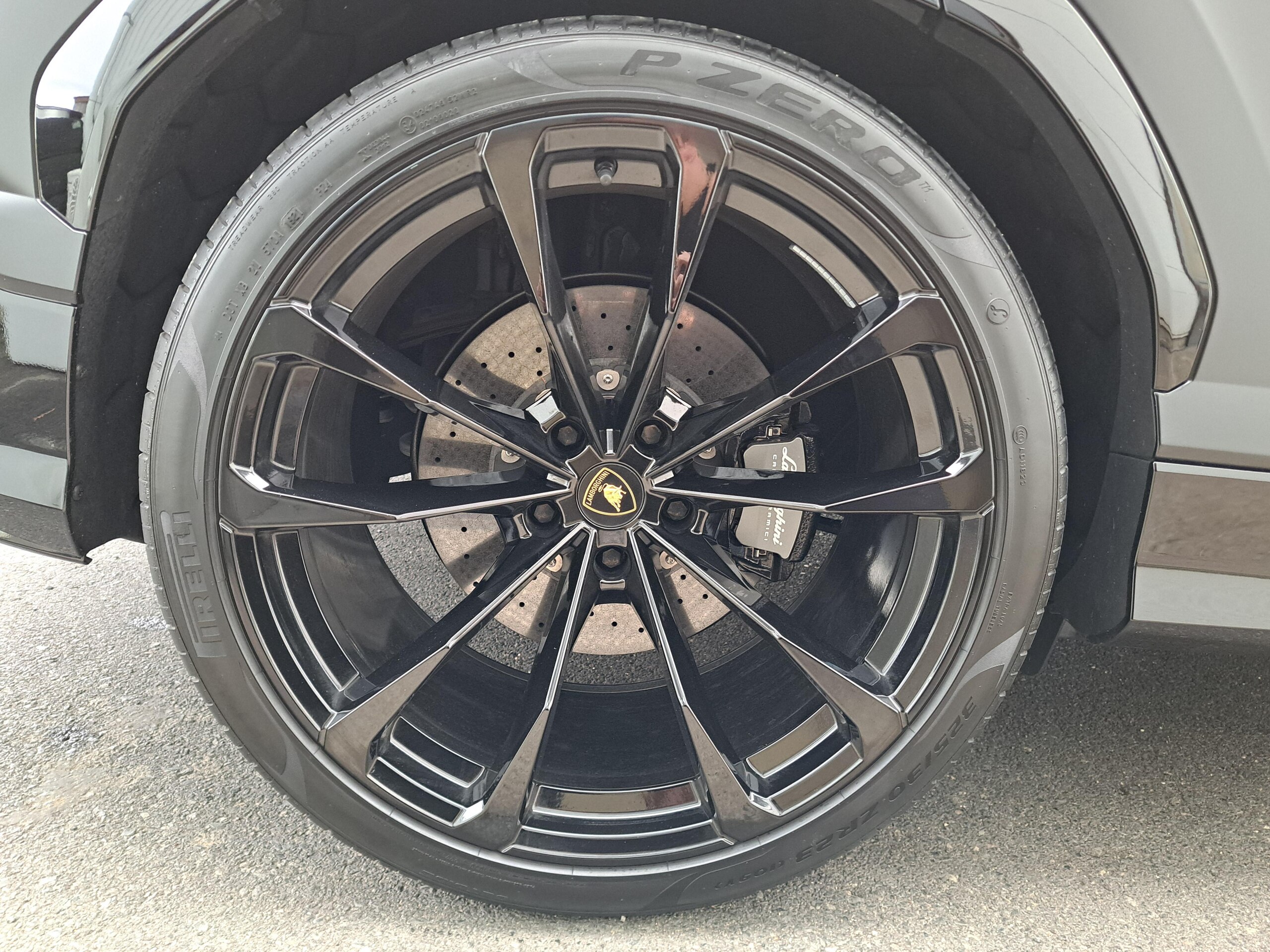 2021 Lamborghini Urus - 2021 لامبورغيني Urus