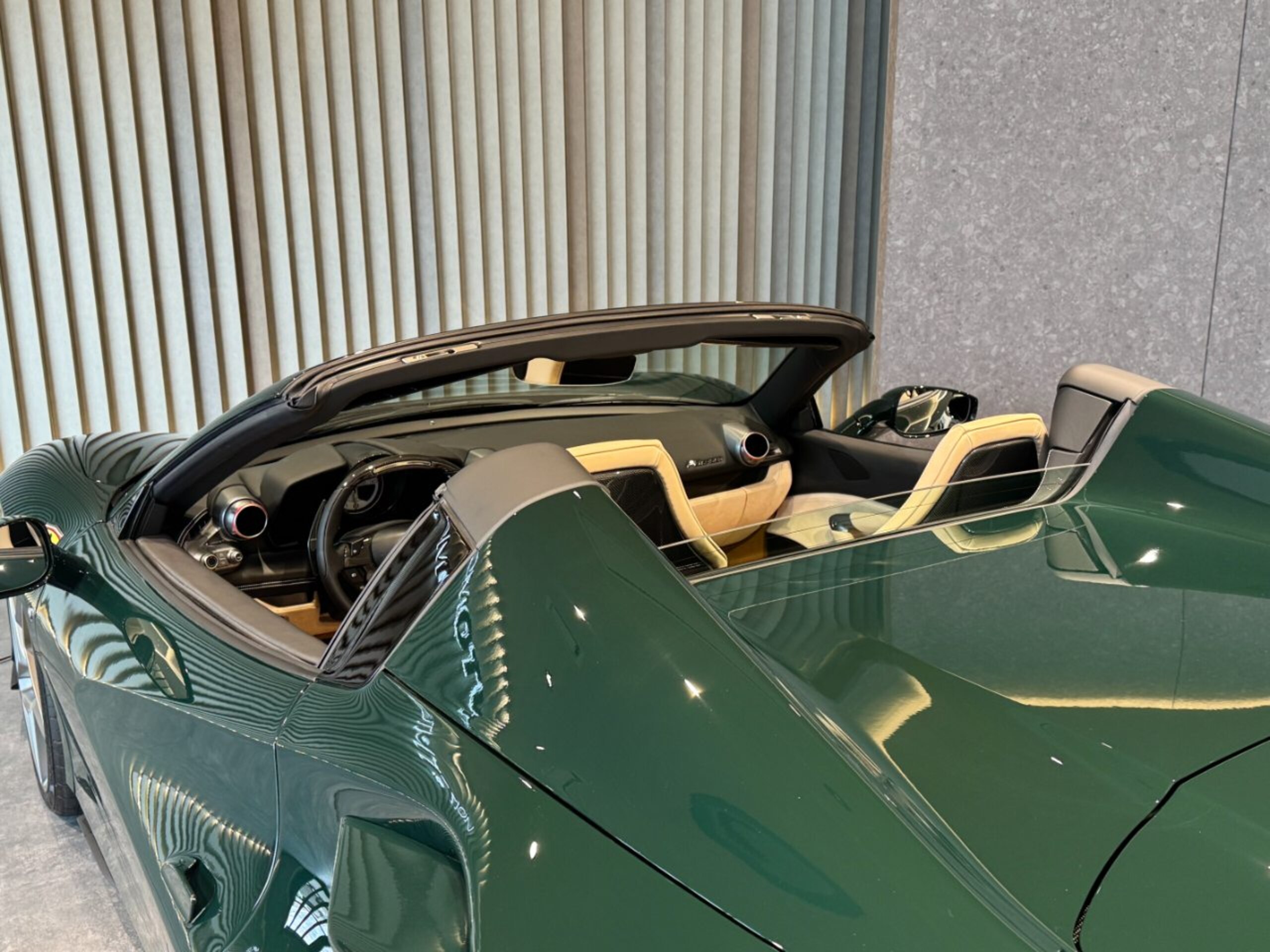 2022 Ferrari F8Spider