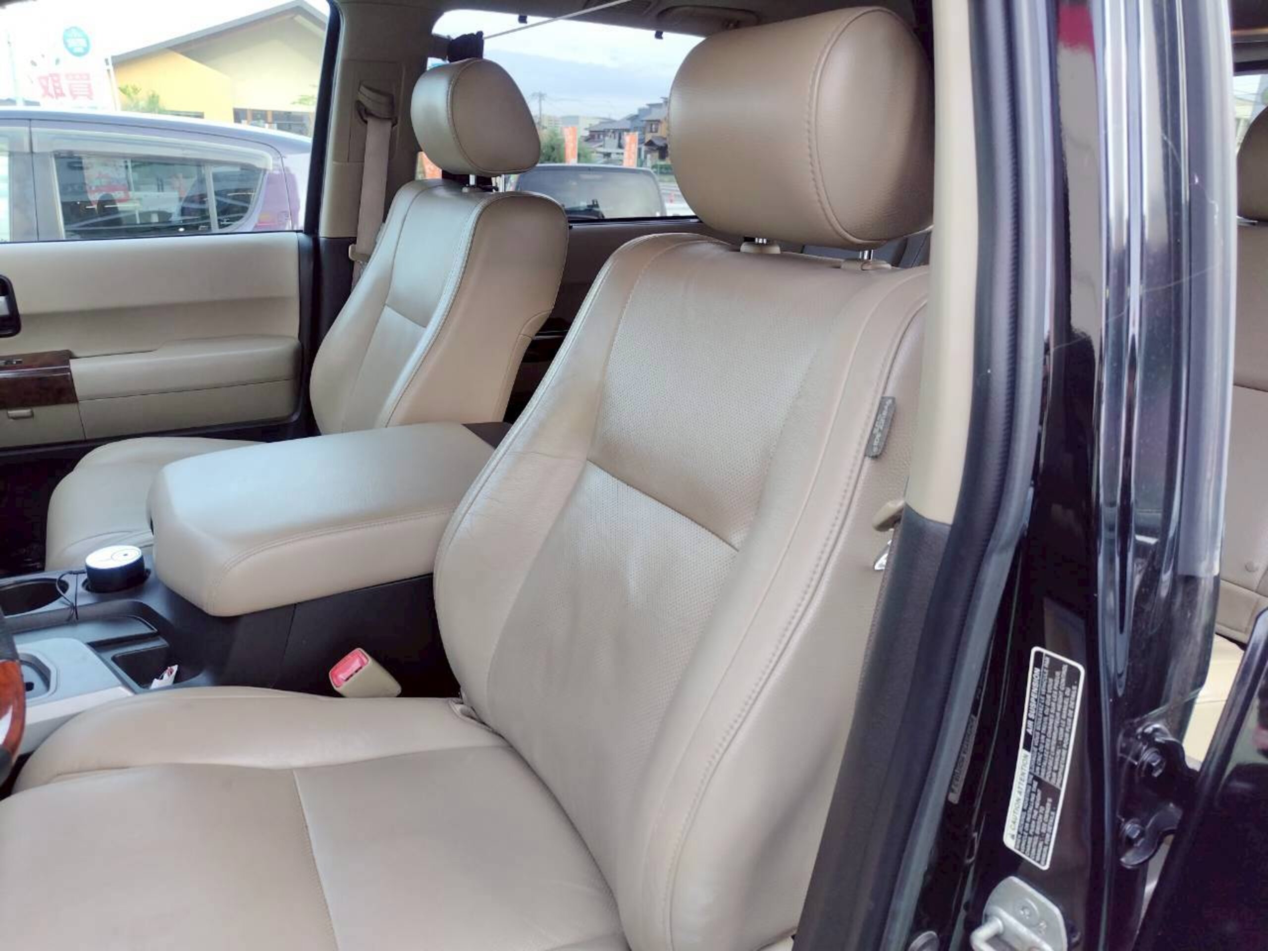 2022 Toyota Sequoia - 米国トヨタ セコイア プラチナム 5.7 V8 4WD 2008年モデル 中古並行車走行不明 本革 サンルーフ パワーシート ヒッチメンバー ユーロ13ピンコネクター950登録 ウッドコンビ ドラレコ前後 Bカメラ ETC 禁煙 社外マフラー