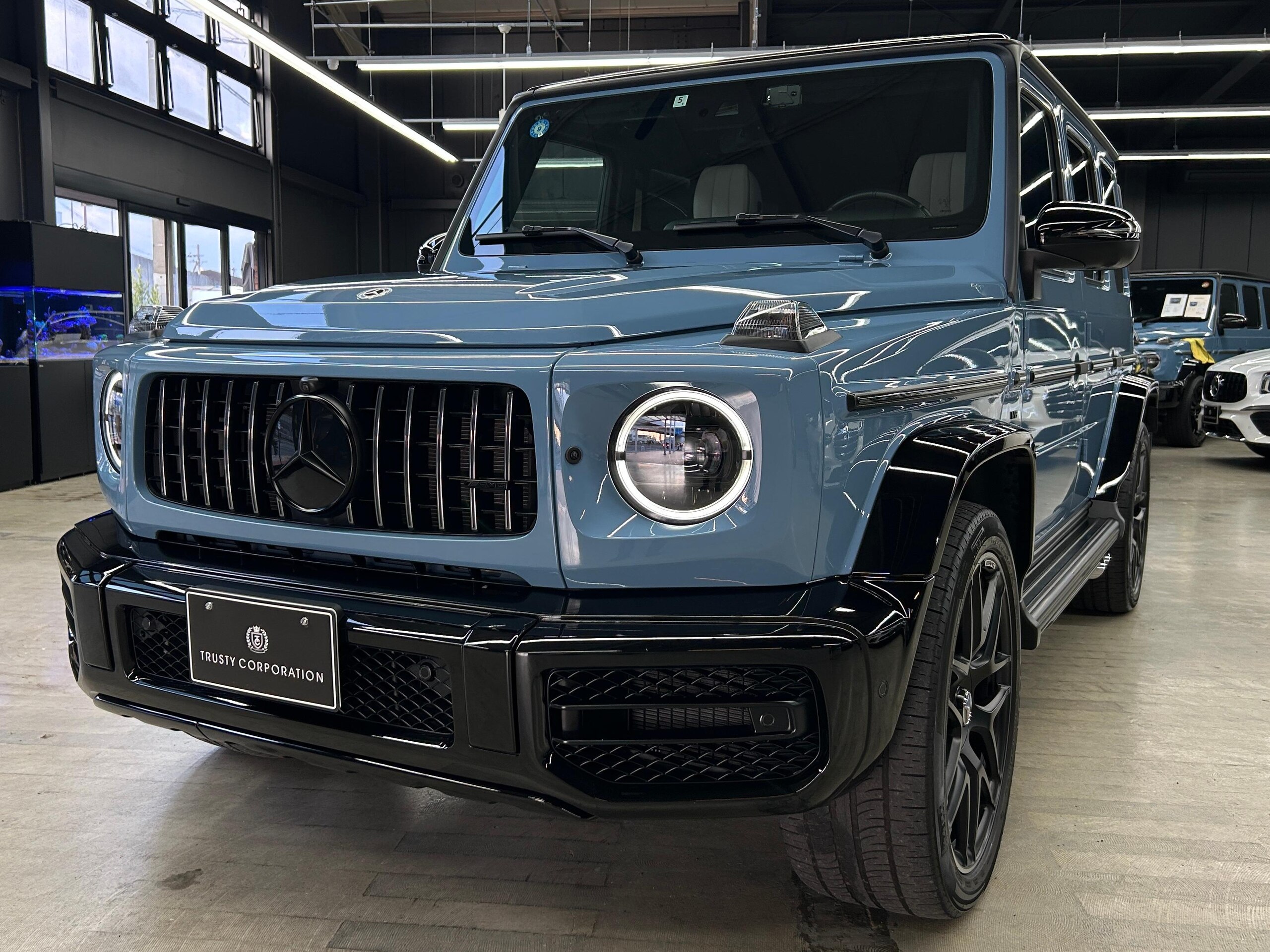 2022 Mercedes-AMG G-Class - メルセデスＡＭＧ Gクラス G63 4WD 世田谷SPオーダー G63限定カラー ナイトパッケージ ホワイトレザーシート 電動サイドステップ サンルーフ AMG22インチAW 低ダストパッド IWCウォッチ ボディコーティング 取説 整備手帳 スペアキー