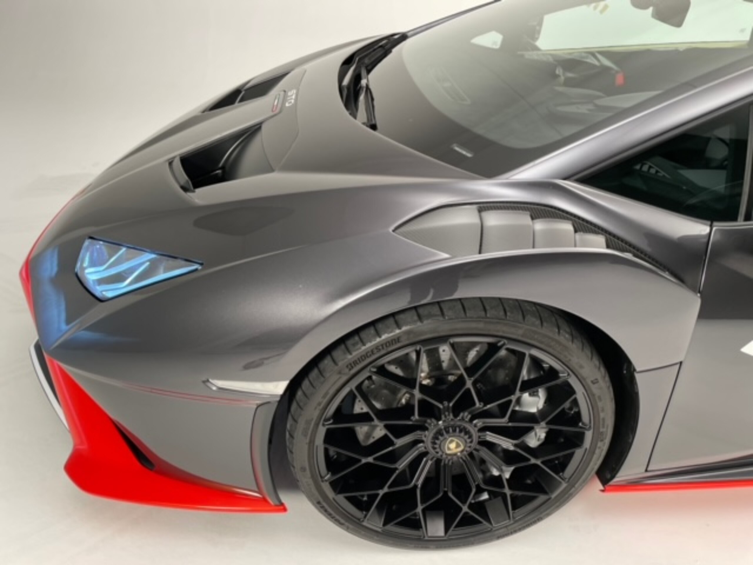 2022 Lamborghini Huracan - 2022 لامبورغيني Huracan