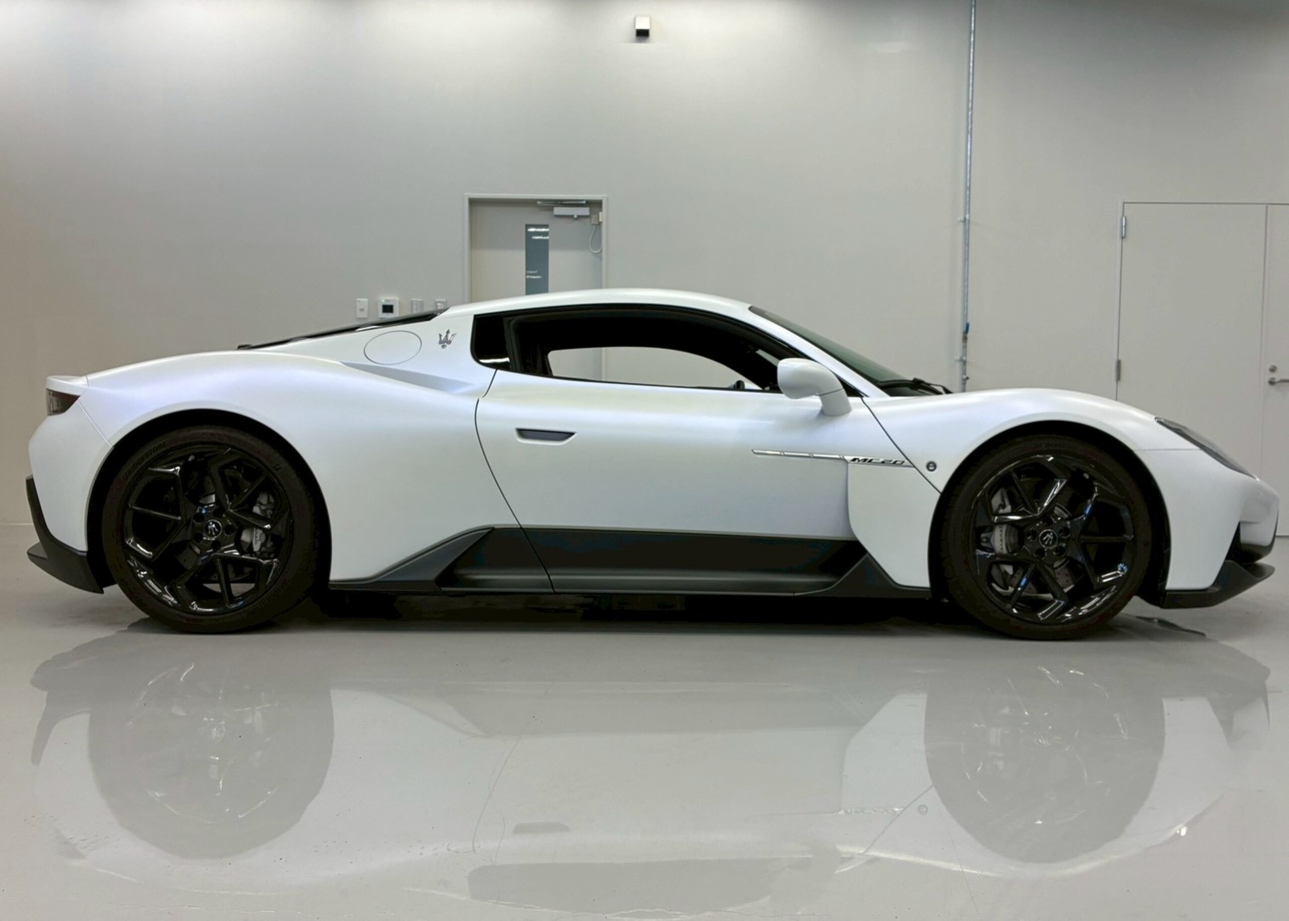 2022 Maserati MC20 - 2022 مازيراتي MC20