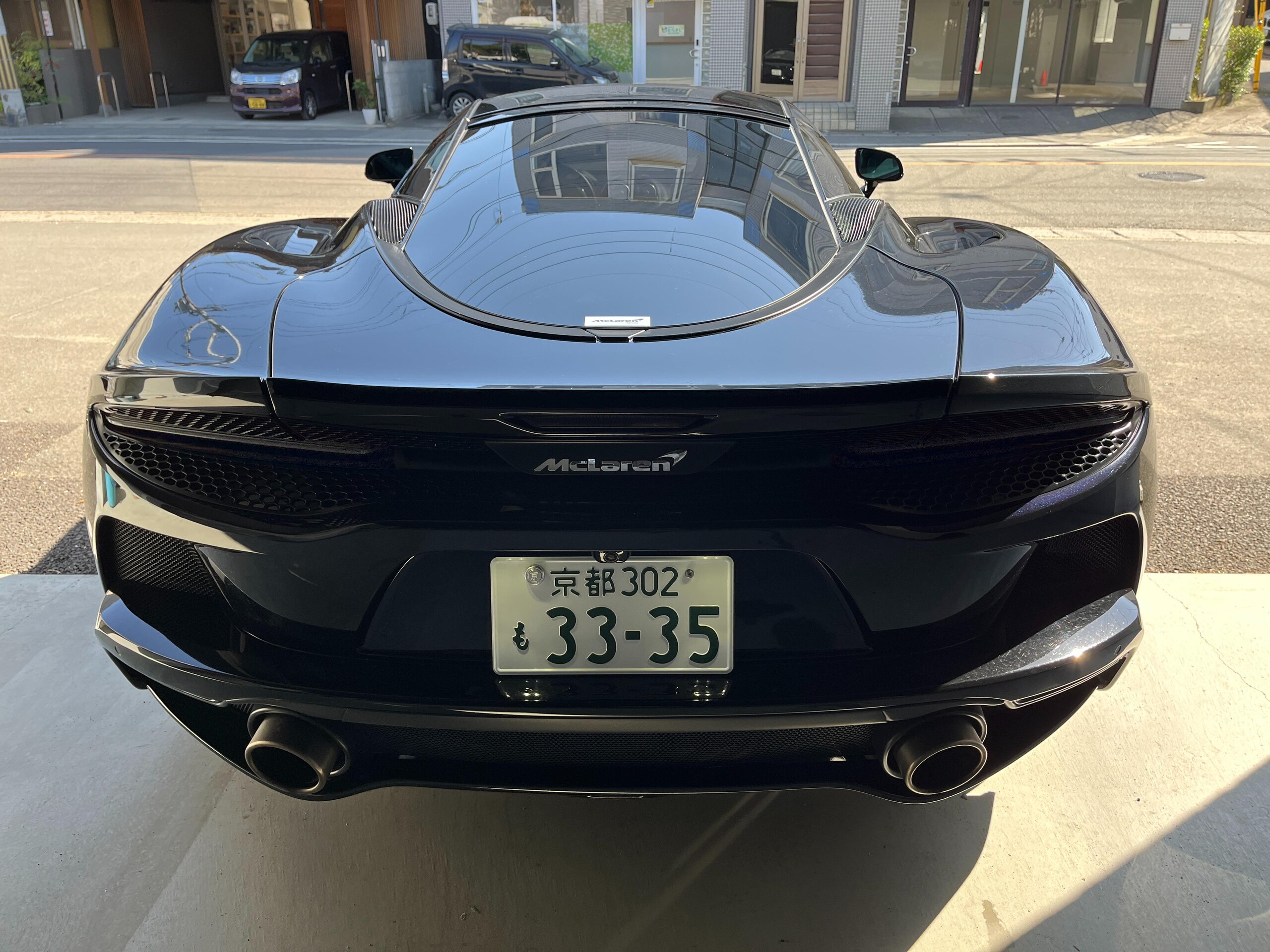 2022 McLaren GT - マクラーレン GT リュクス カーボンセラミックブレーキ スポーツエグゾースト フロントリフティング 21アルミホイールフィニッシュタングステン BOWERS&WILKINSサウンドシステム コントラストダブルパイピングステッチ