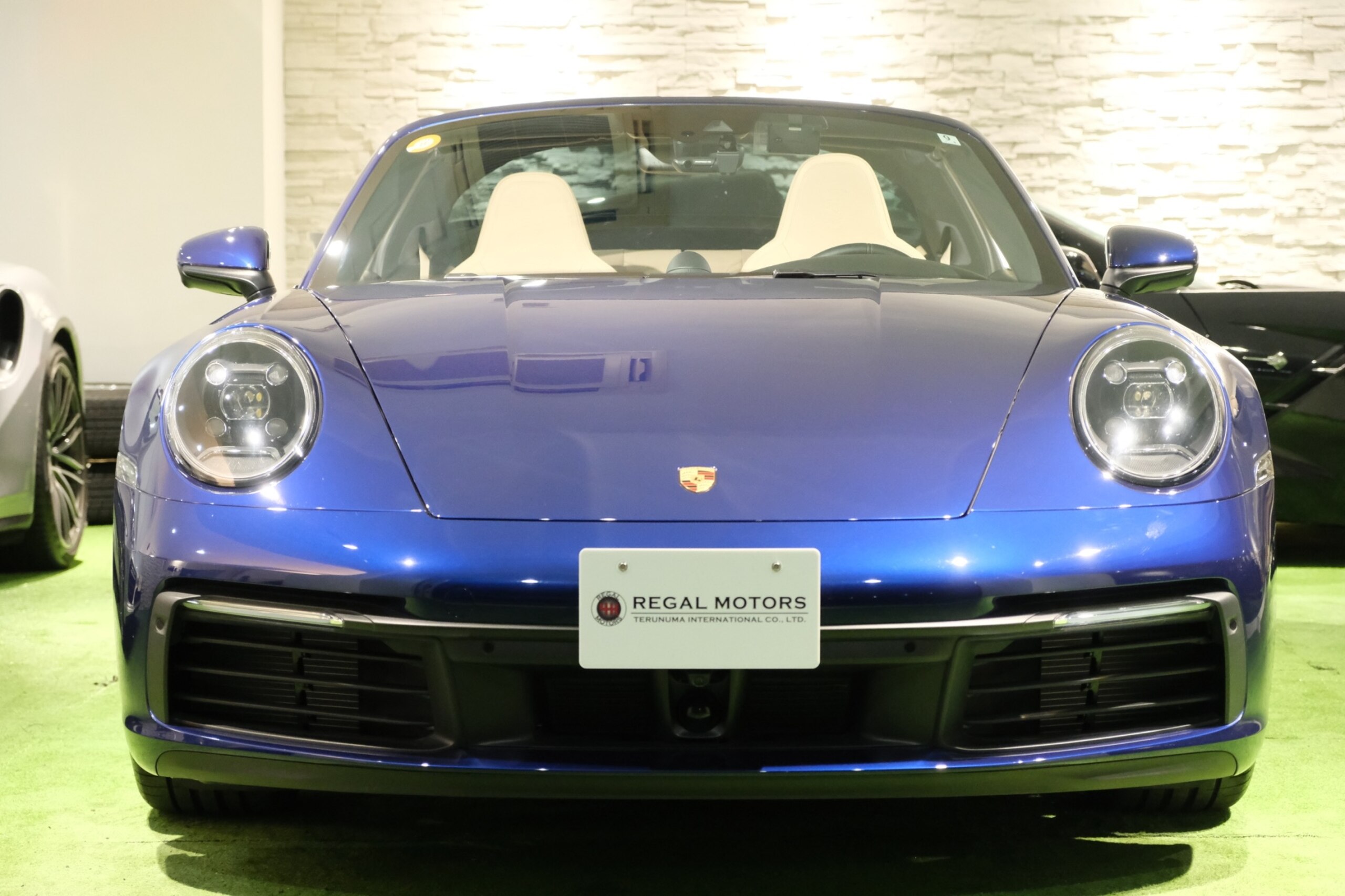 2022 Porsche 911 - 2022 بورشه 911