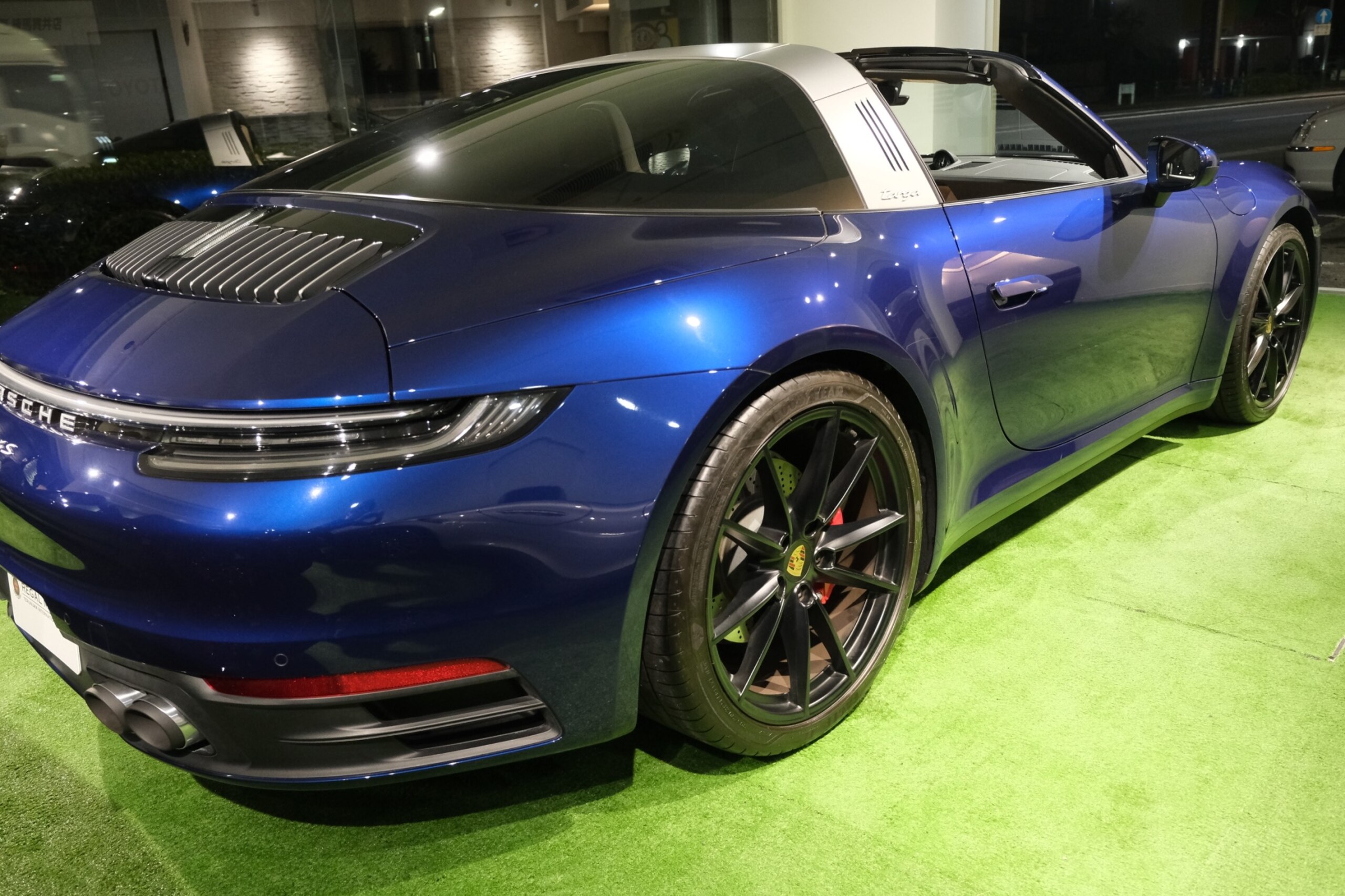 2022 Porsche 911 - 2022 بورشه 911