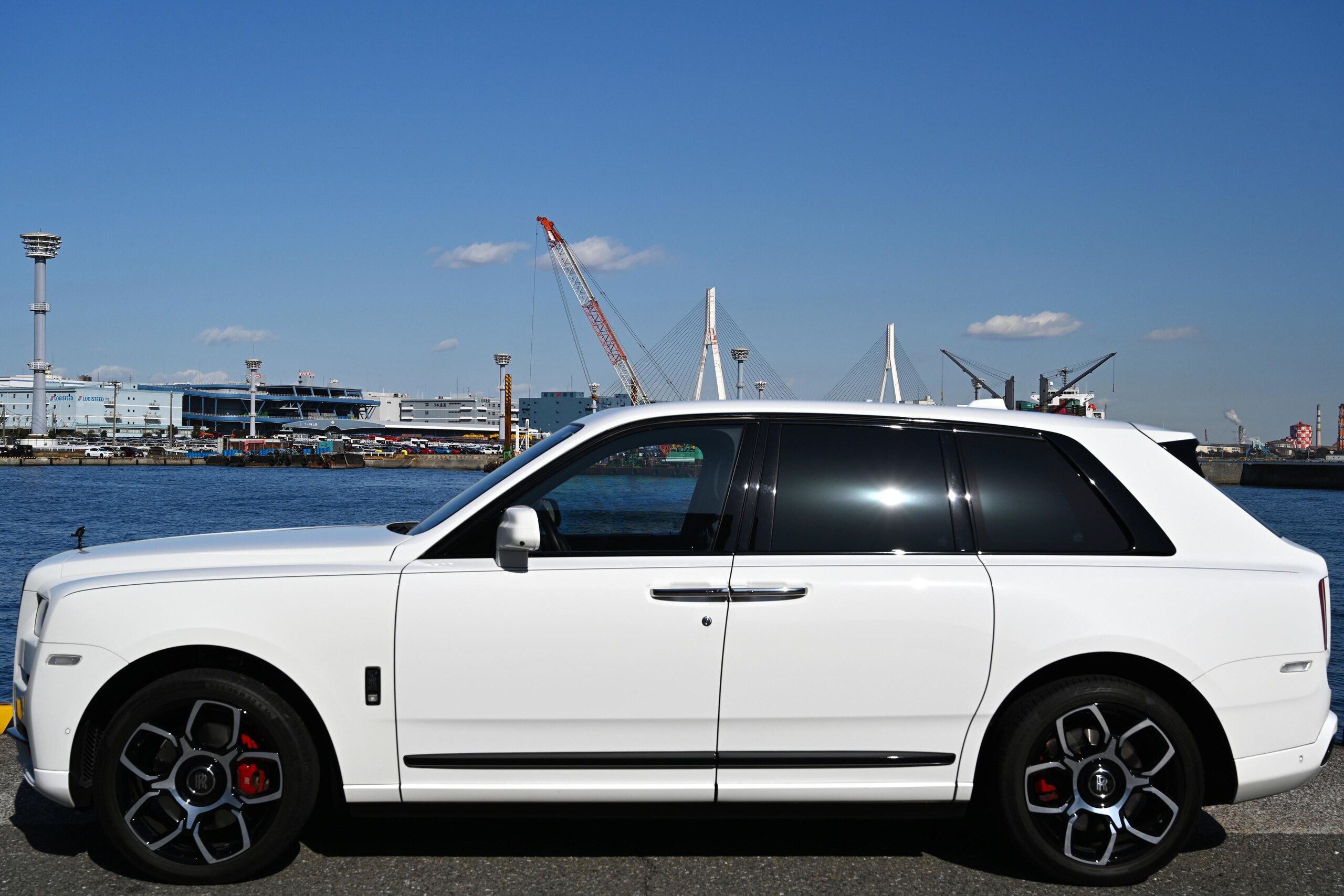 2022 Rolls-Royce Black Badge Cullinan - 2022 رولز رويس Black Badge Cullinan
