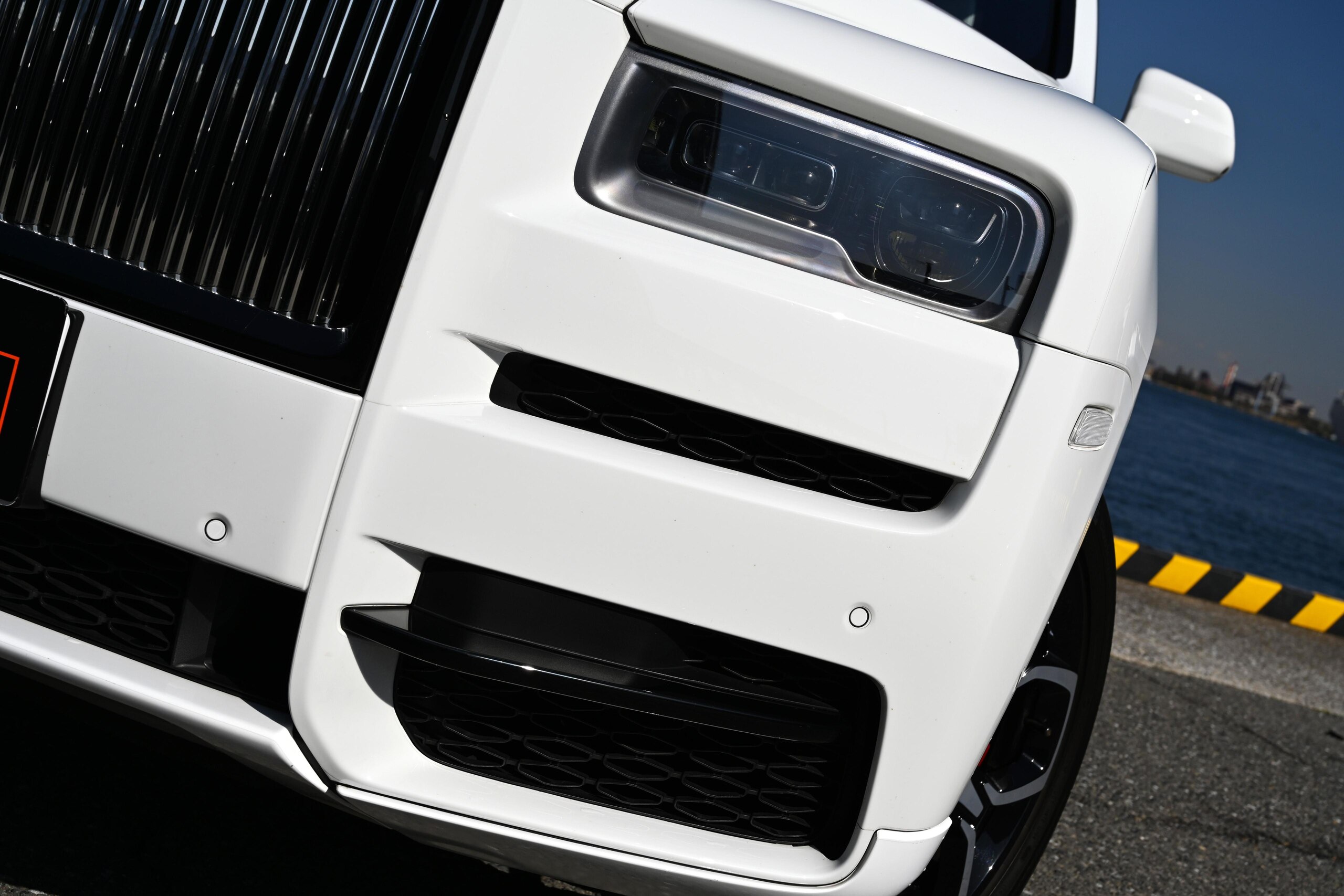 2022 Rolls-Royce Black Badge Cullinan - 2022 رولز رويس Black Badge Cullinan