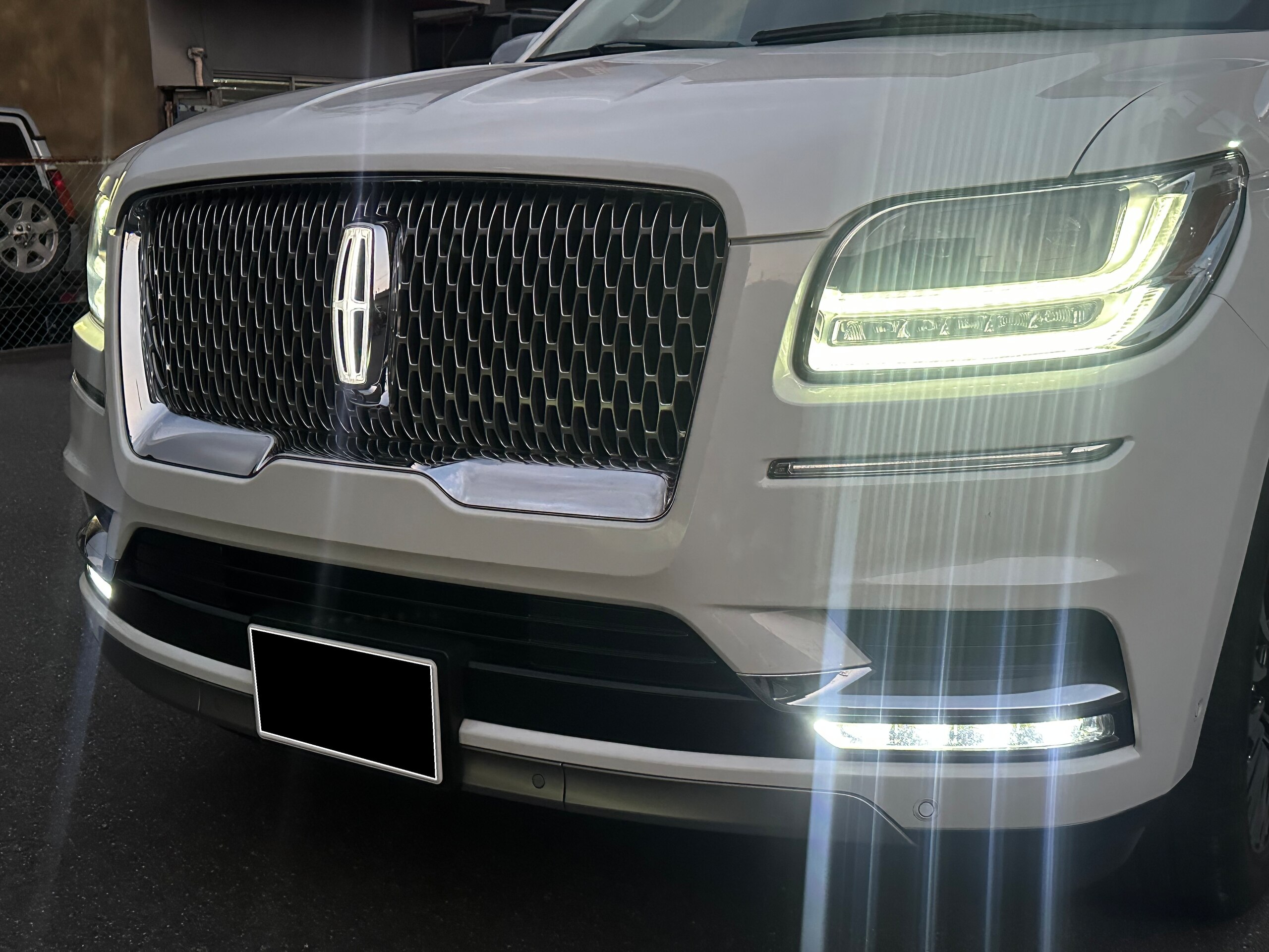2022 Lincoln Navigator - 2022 لينكولن Navigator