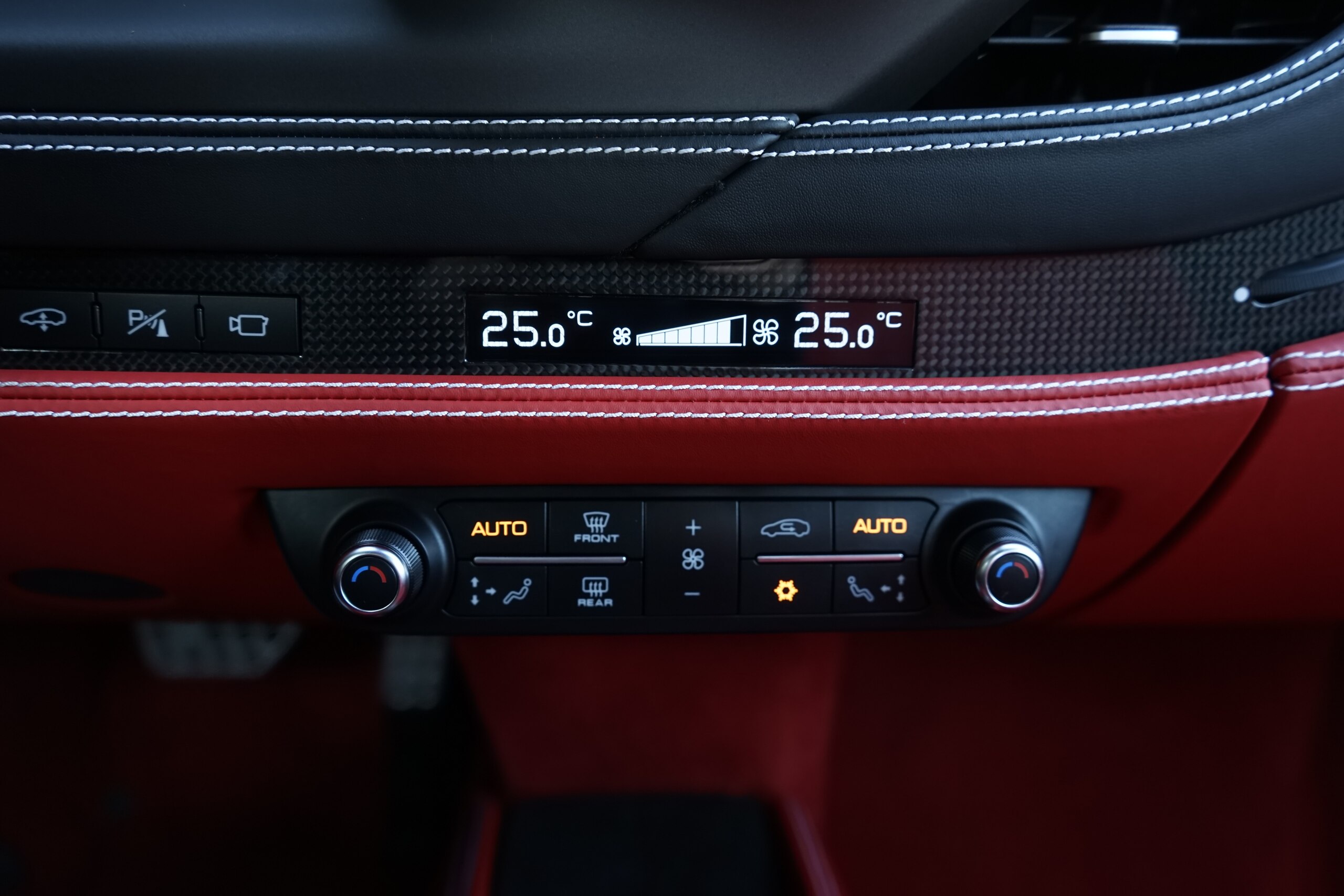 2022 Ferrari F8Spider