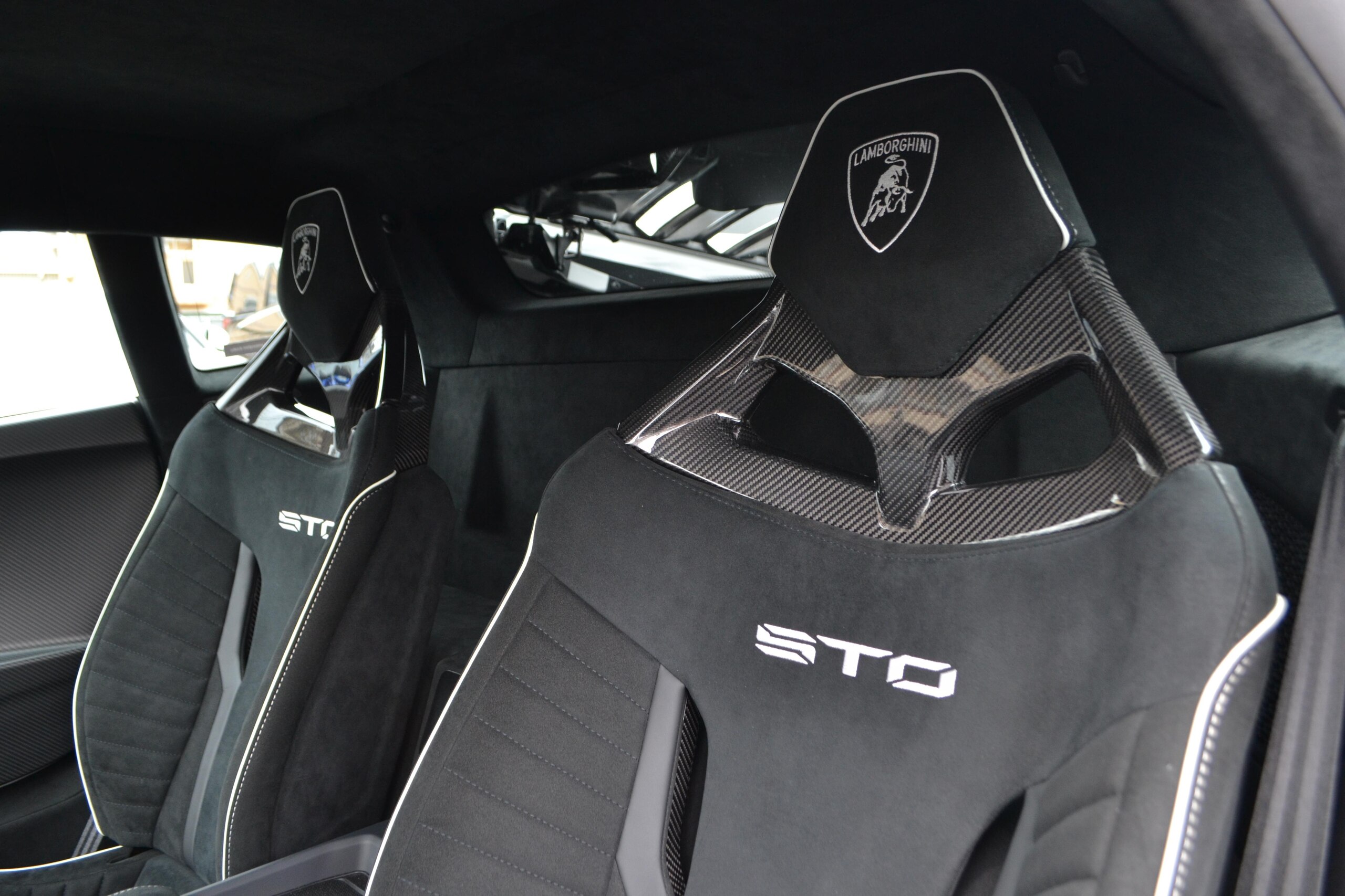 2022 Lamborghini Huracan - ランボルギーニ ウラカン STO (LDF) リフティングシステム スポーツシート