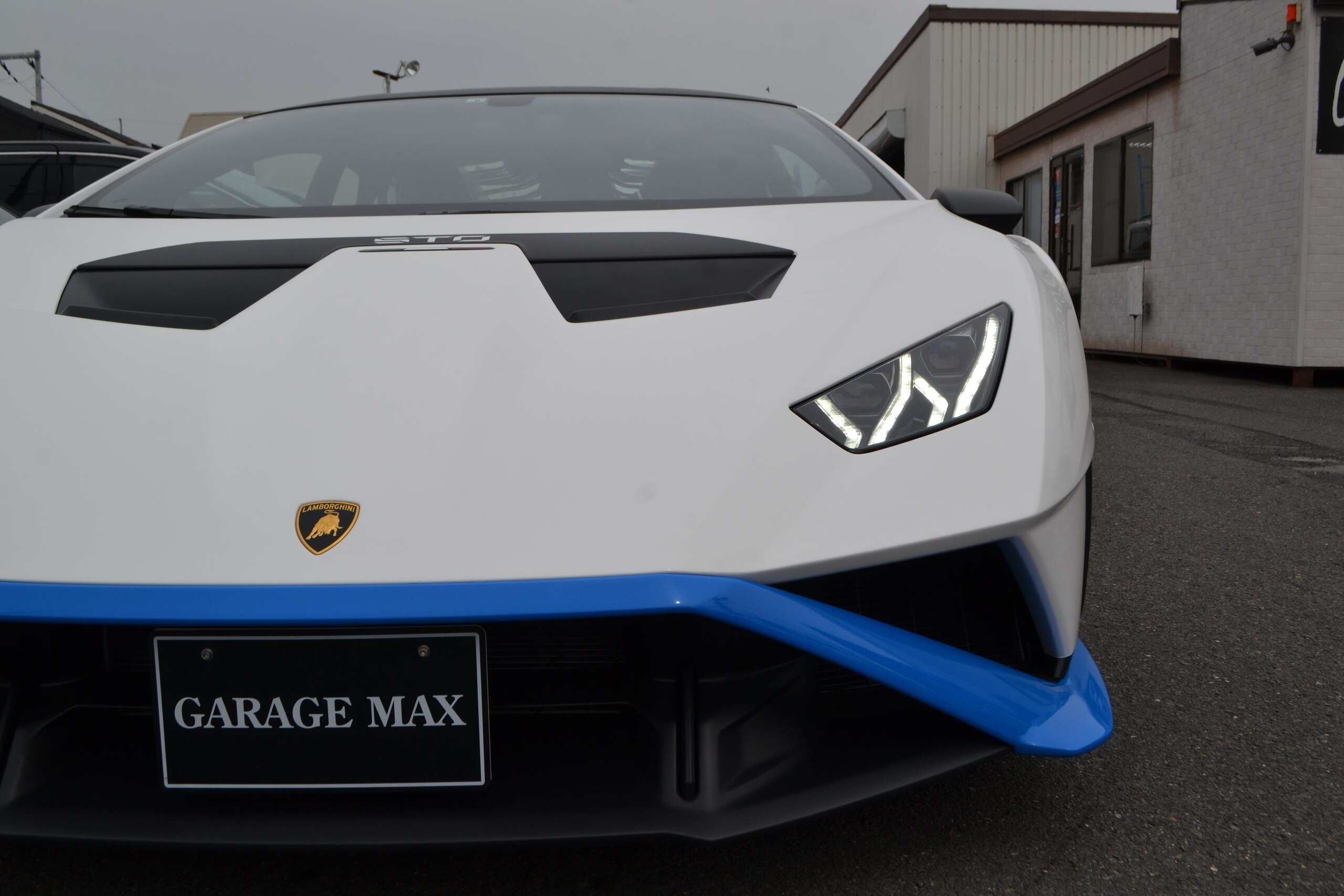 2022 Lamborghini Huracan - ランボルギーニ ウラカン STO (LDF) リフティングシステム スポーツシート