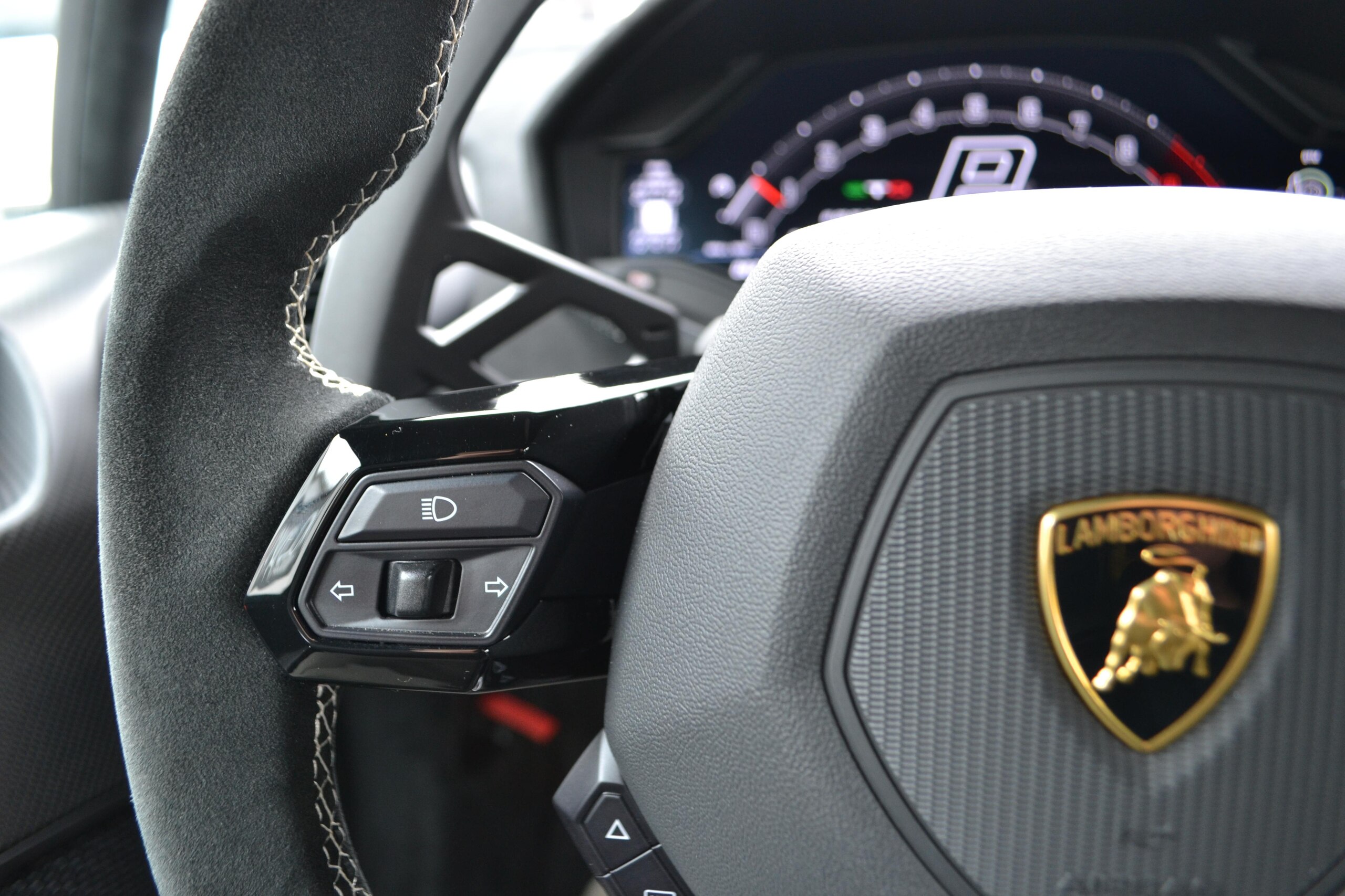 2022 Lamborghini Huracan - ランボルギーニ ウラカン STO (LDF) リフティングシステム スポーツシート