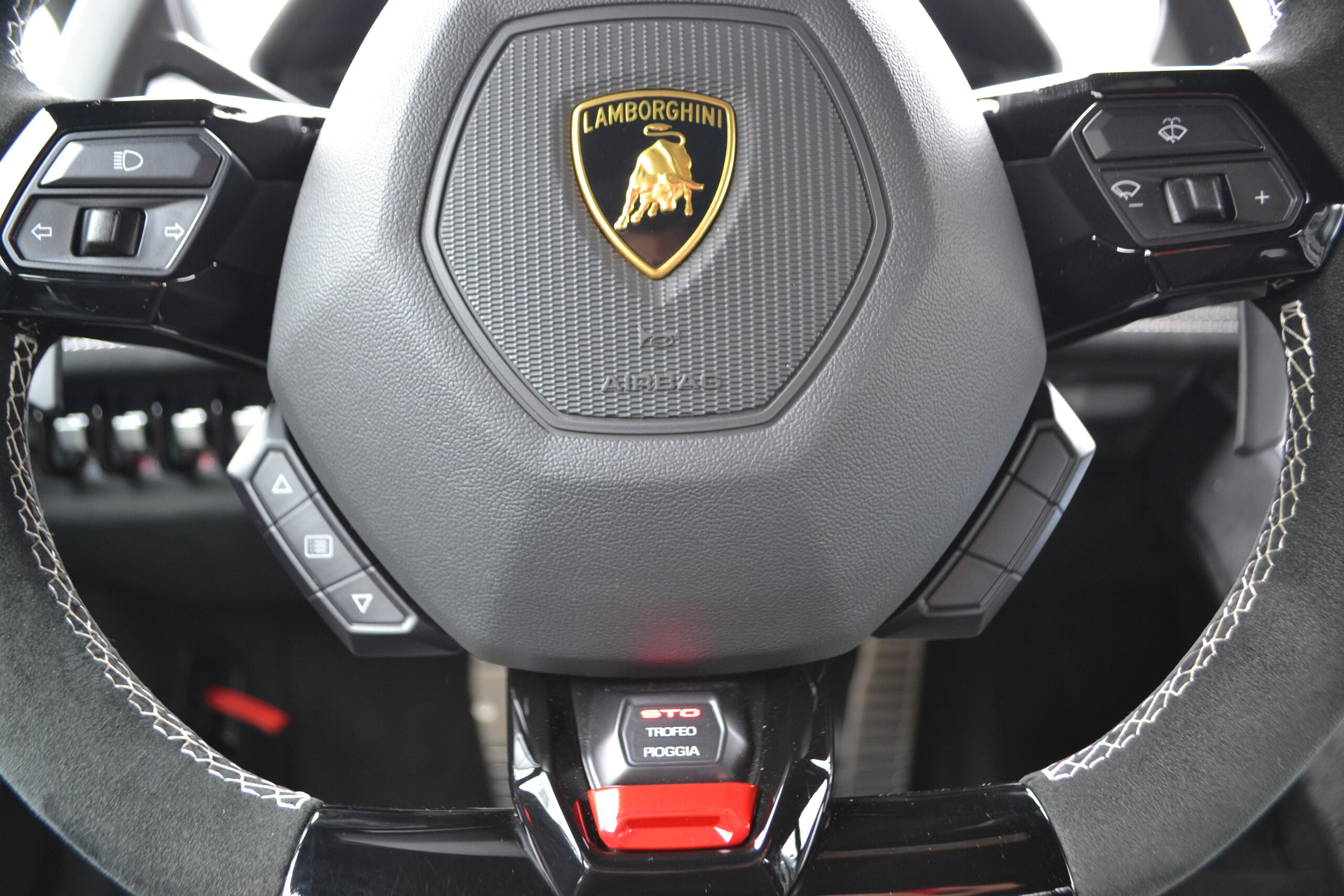 2022 Lamborghini Huracan - ランボルギーニ ウラカン STO (LDF) リフティングシステム スポーツシート