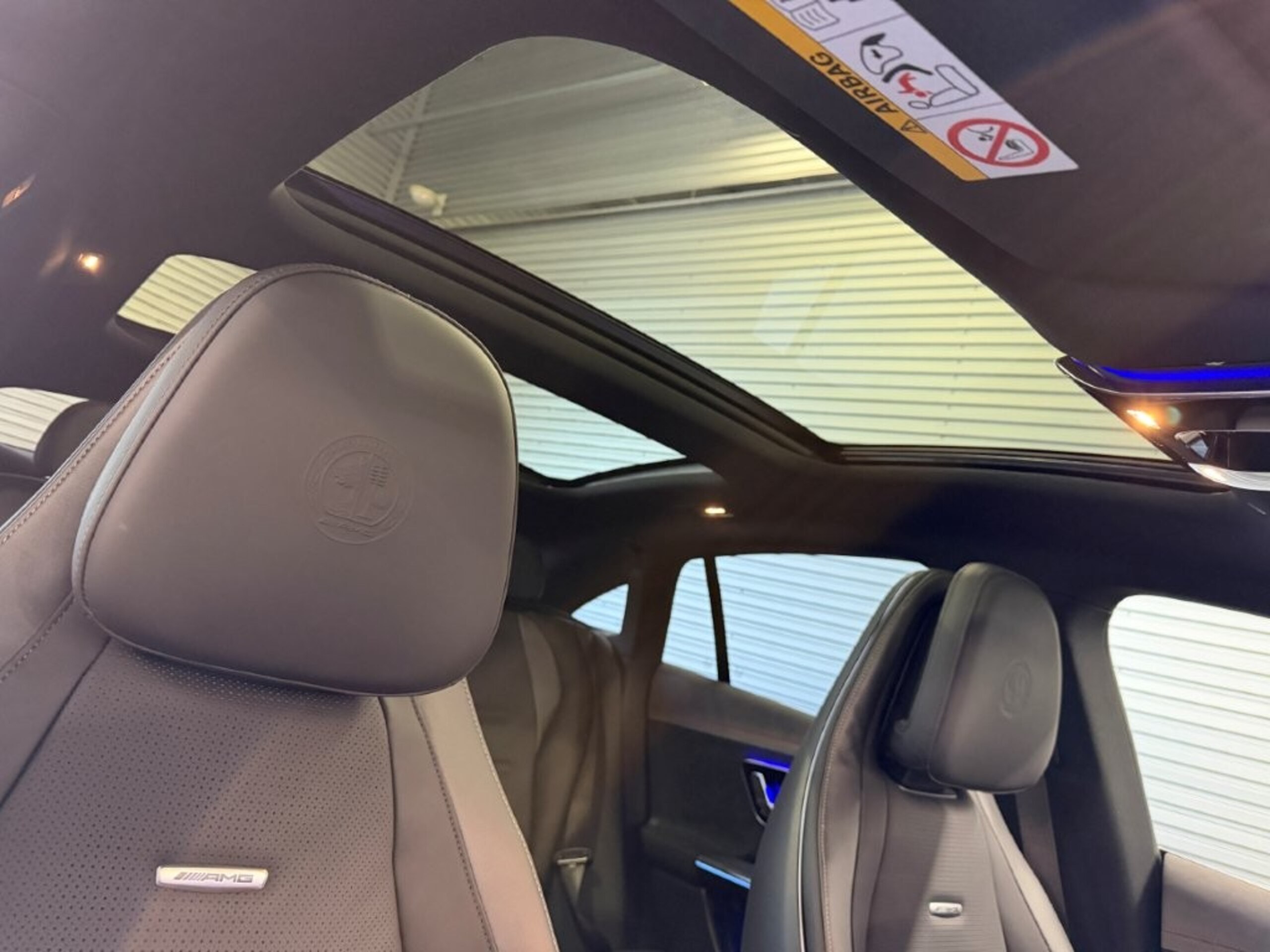 2023 Mercedes-AMG EQE - メルセデスＡＭＧ EQE 53 4マチックプラス 4WD MP202302 左ハンドル エクスクルーシブPKG エナジャイジングPKG デジタルインテリアPKG パノラミックS/R ブルメスタサウンド ヘッドアップディスプレイ デジタルハイパースクリーン パワーゲート/フットオープナー
