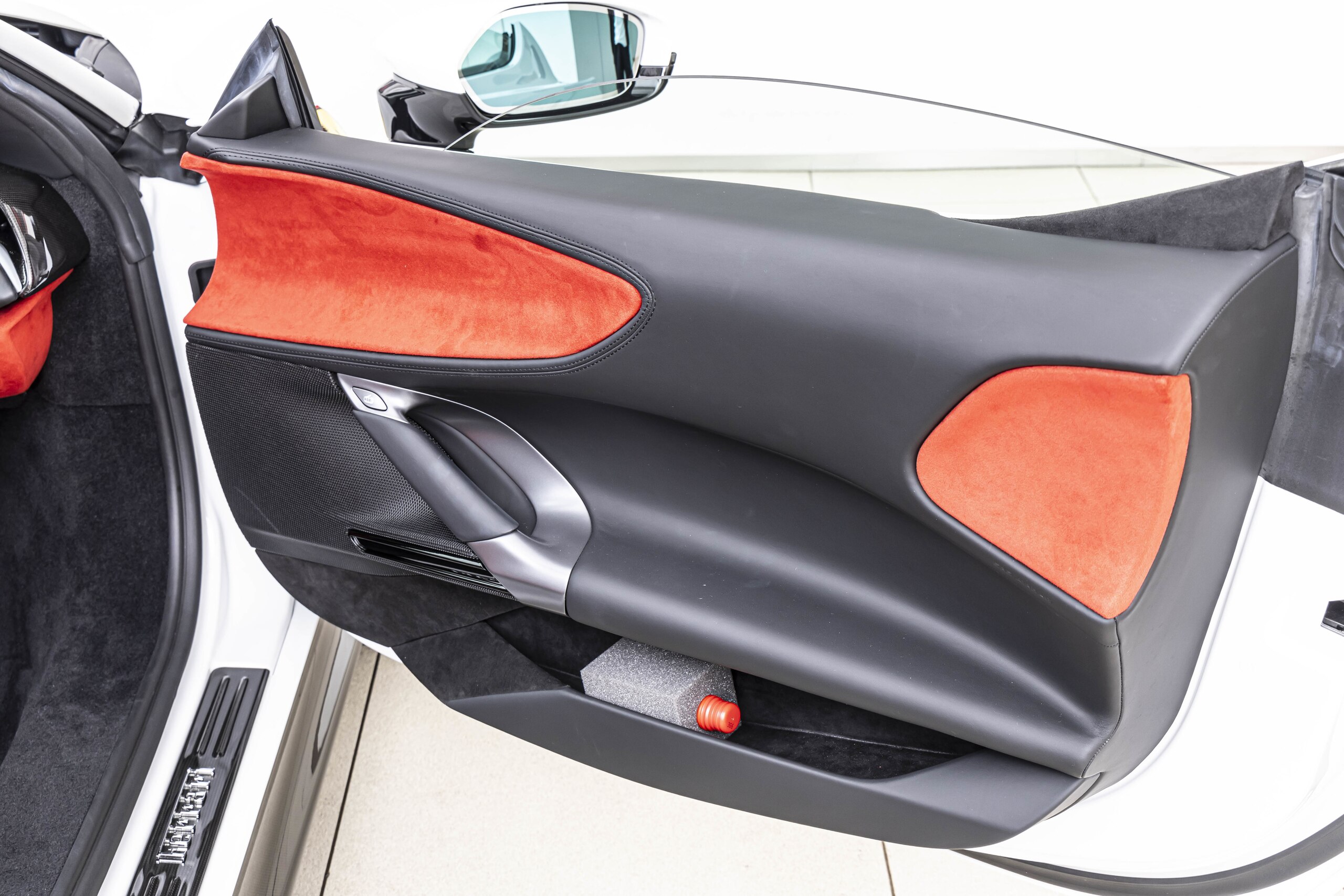2023 Ferrari SF90Spider