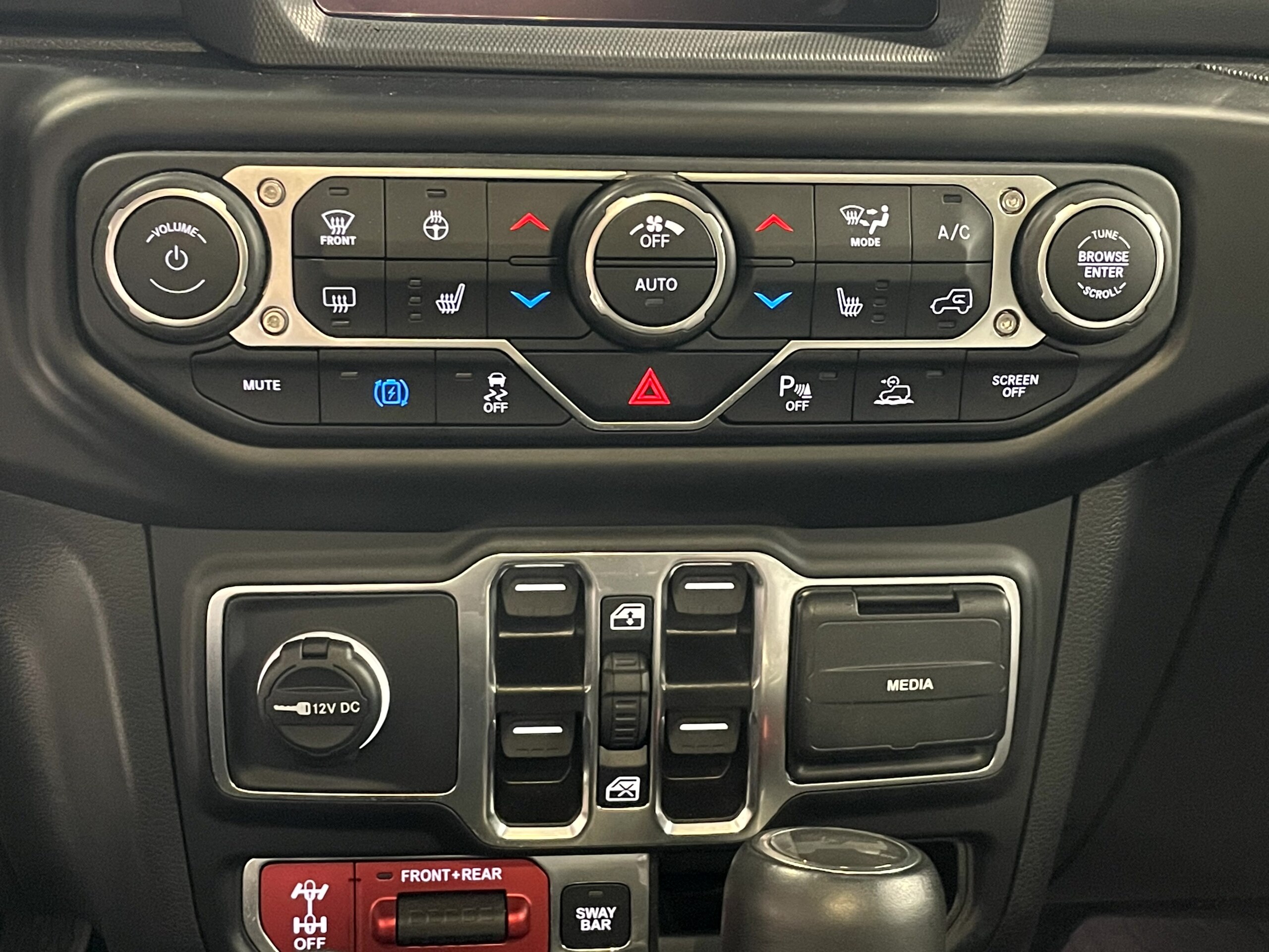 2023 Jeep Wrangler - ジープ ラングラー アンリミテッド ルビコン 4xe 4WD 左ハンドル/PHEV/純正ナビ/純正17インチAW/ハンドルヒーター/黒革シート/シートヒーター/バックカメラ/サイドビューカメラ/フロントカメラ/革巻ステアリング/ブラインドスポットモニター/スマートキー/フルセグTV