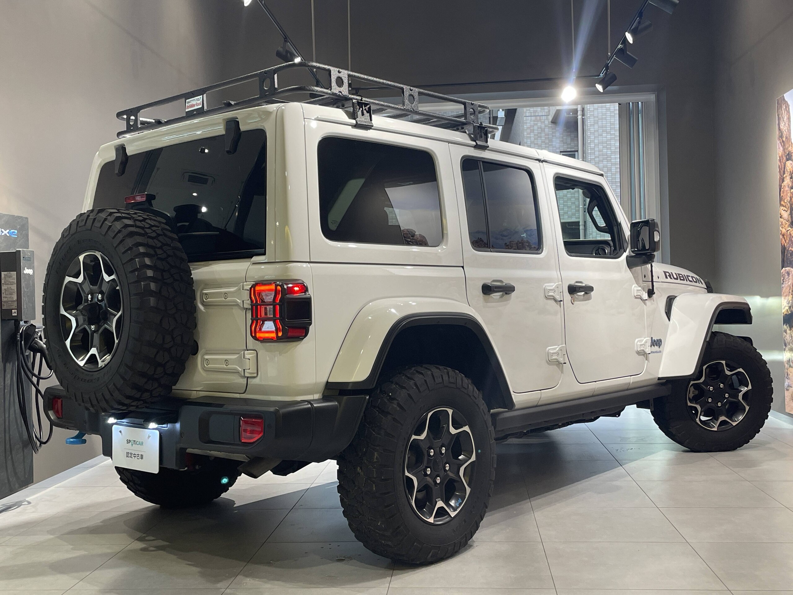 2023 Jeep Wrangler - ジープ ラングラー アンリミテッド ルビコン 4xe 4WD 左ハンドル/PHEV/純正ナビ/純正17インチAW/ハンドルヒーター/黒革シート/シートヒーター/バックカメラ/サイドビューカメラ/フロントカメラ/革巻ステアリング/ブラインドスポットモニター/スマートキー/フルセグTV