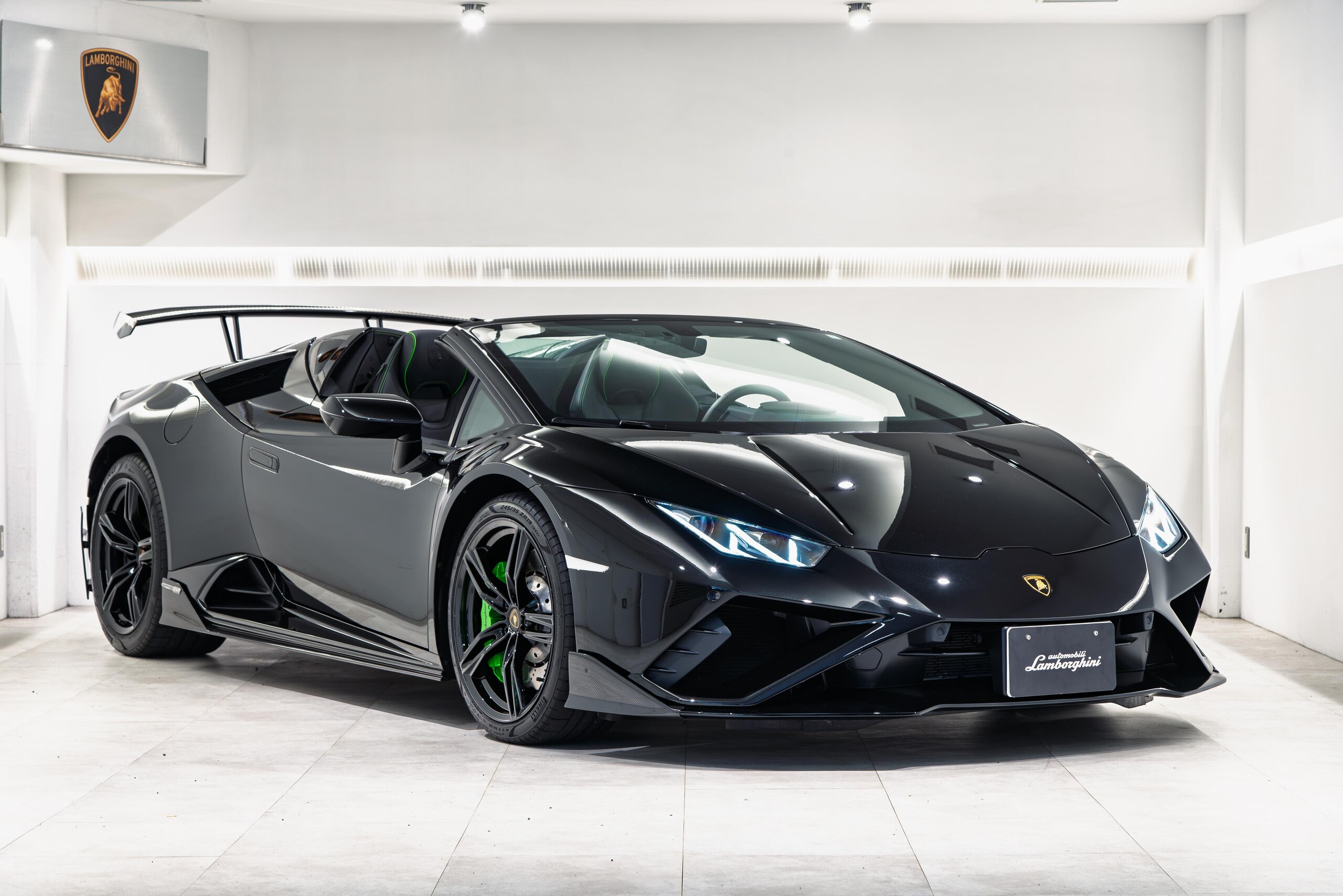 2023 Lamborghini HuracanSpider - 2023 لامبورغيني HuracanSpider