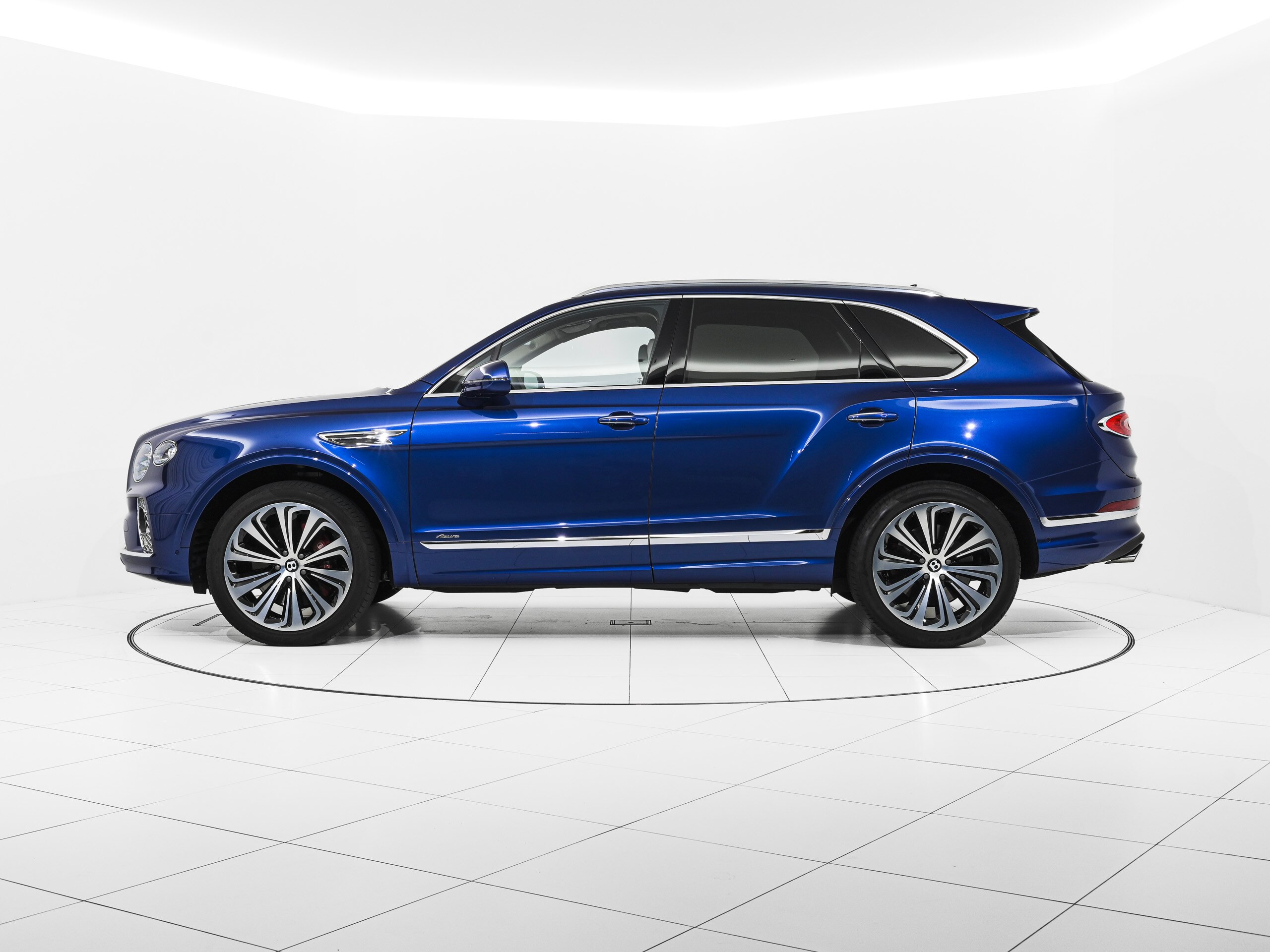 2023 Bentley Bentayga - 2023 بنتلي Bentayga