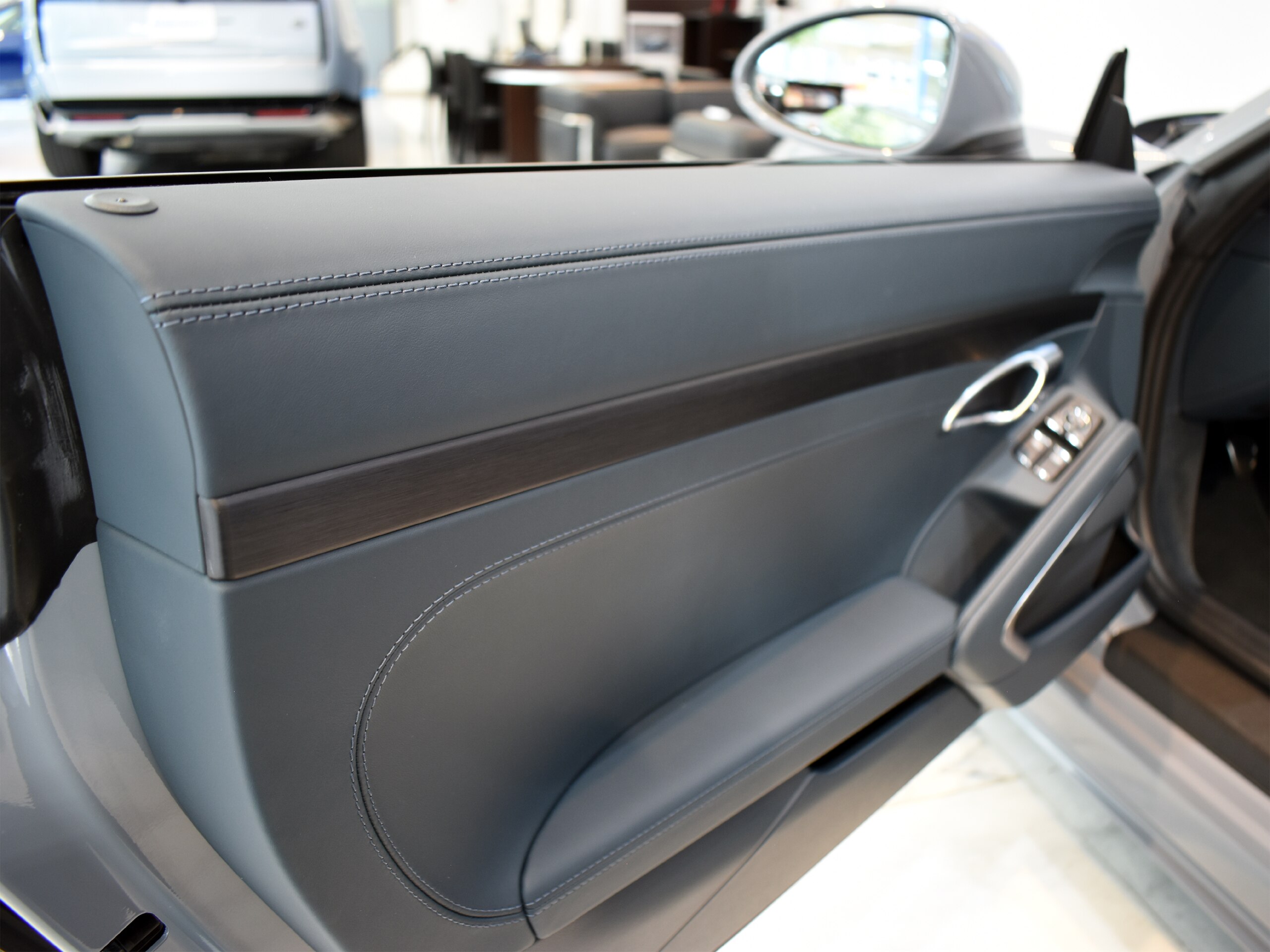 2023 Porsche 718 Boxster
