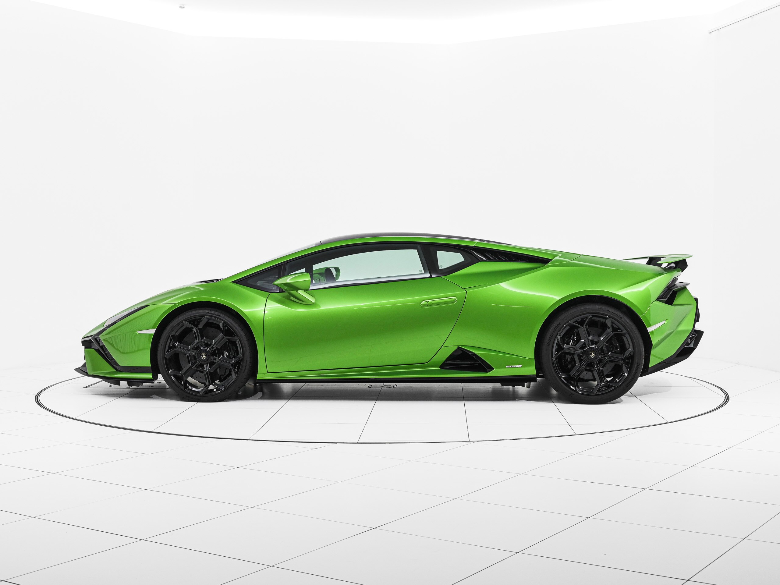 2023 Lamborghini Huracan