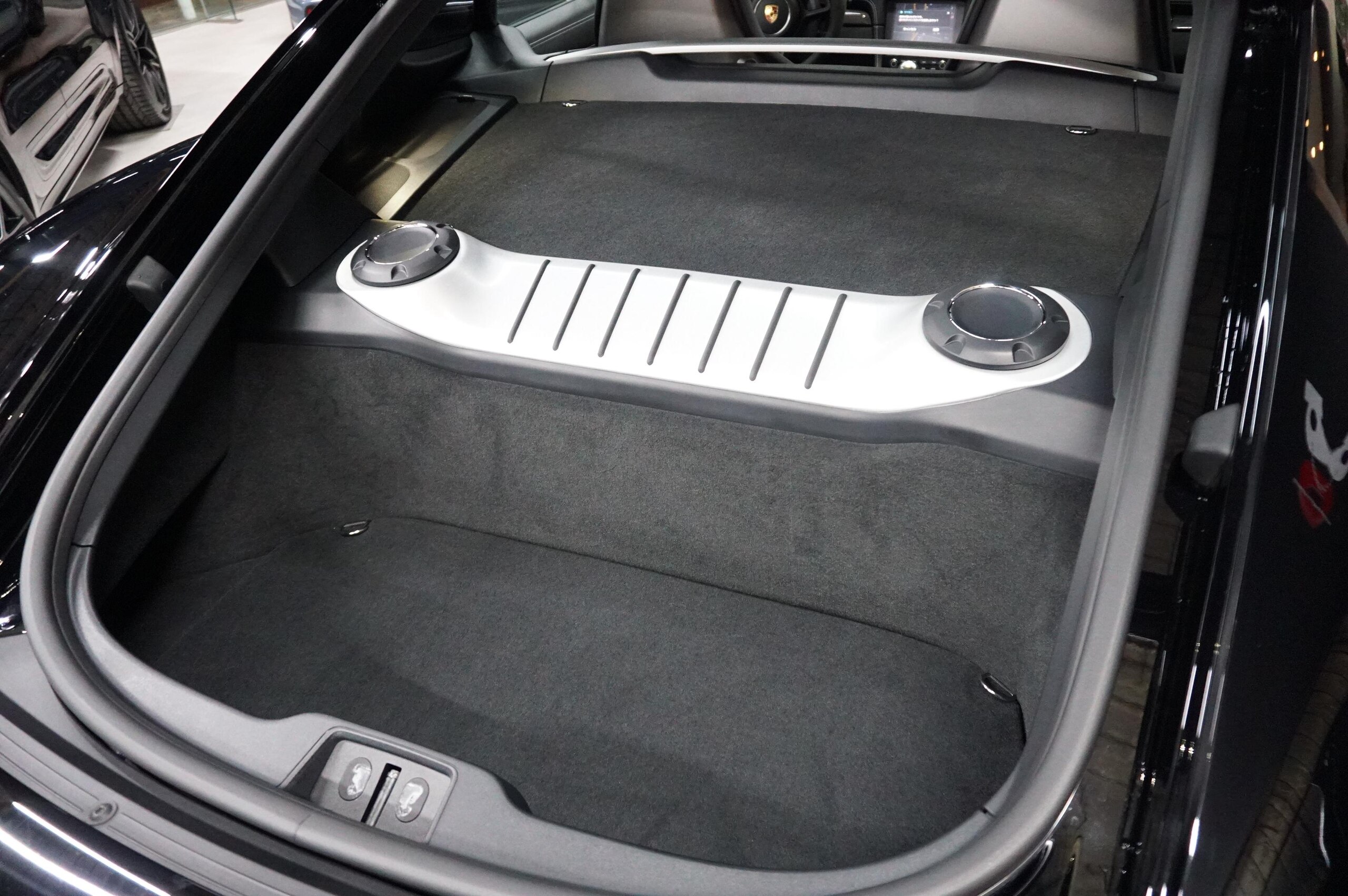 2023 Porsche 718 Cayman - 2023 بورشه 718 Cayman