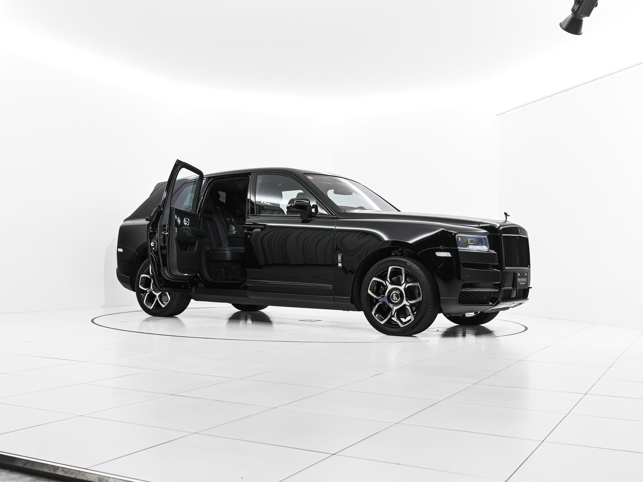 2023 Rolls-Royce Black Badge Cullinan