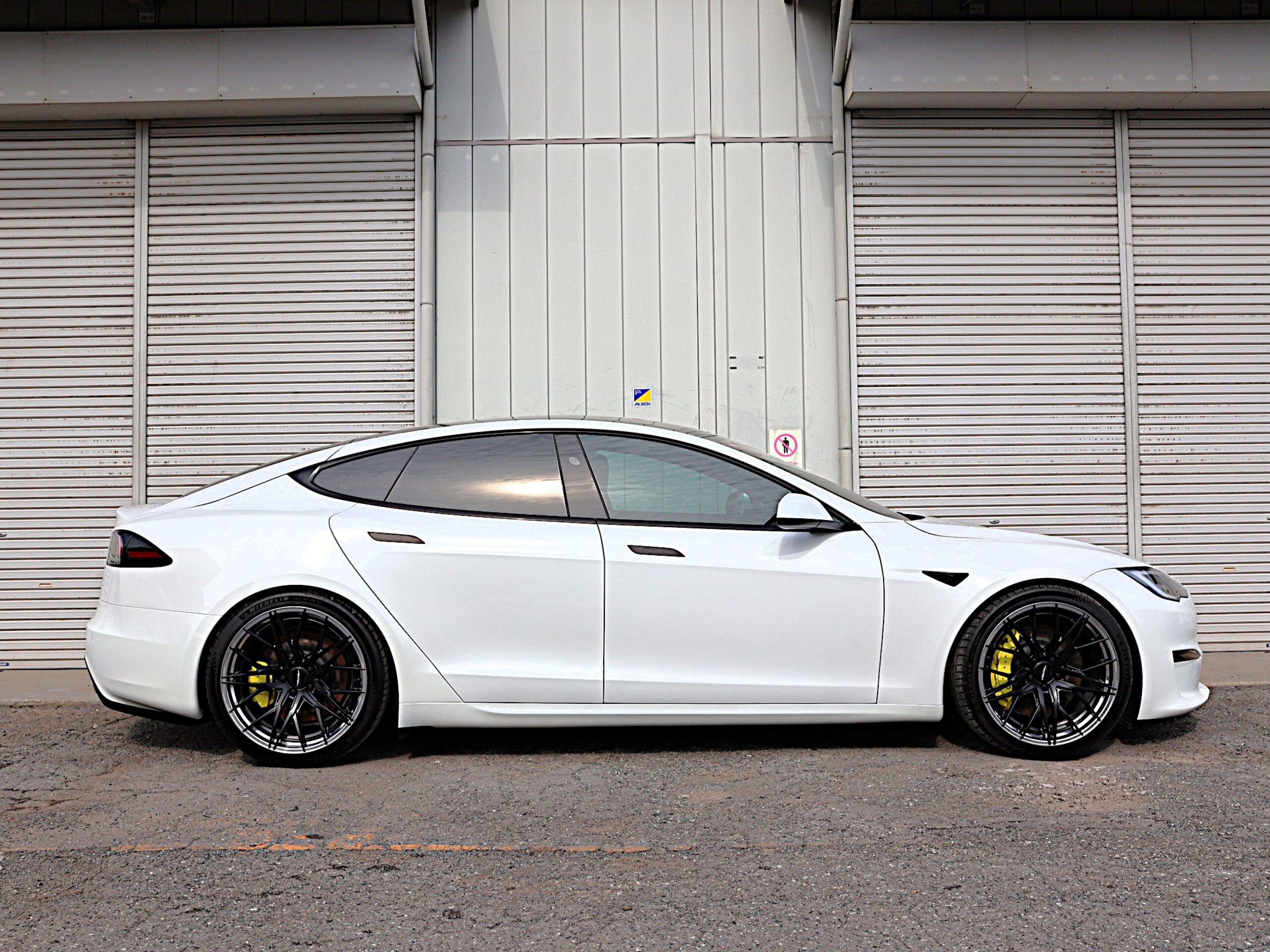 2023 Tesla Model S - 2023 تسلا Model S