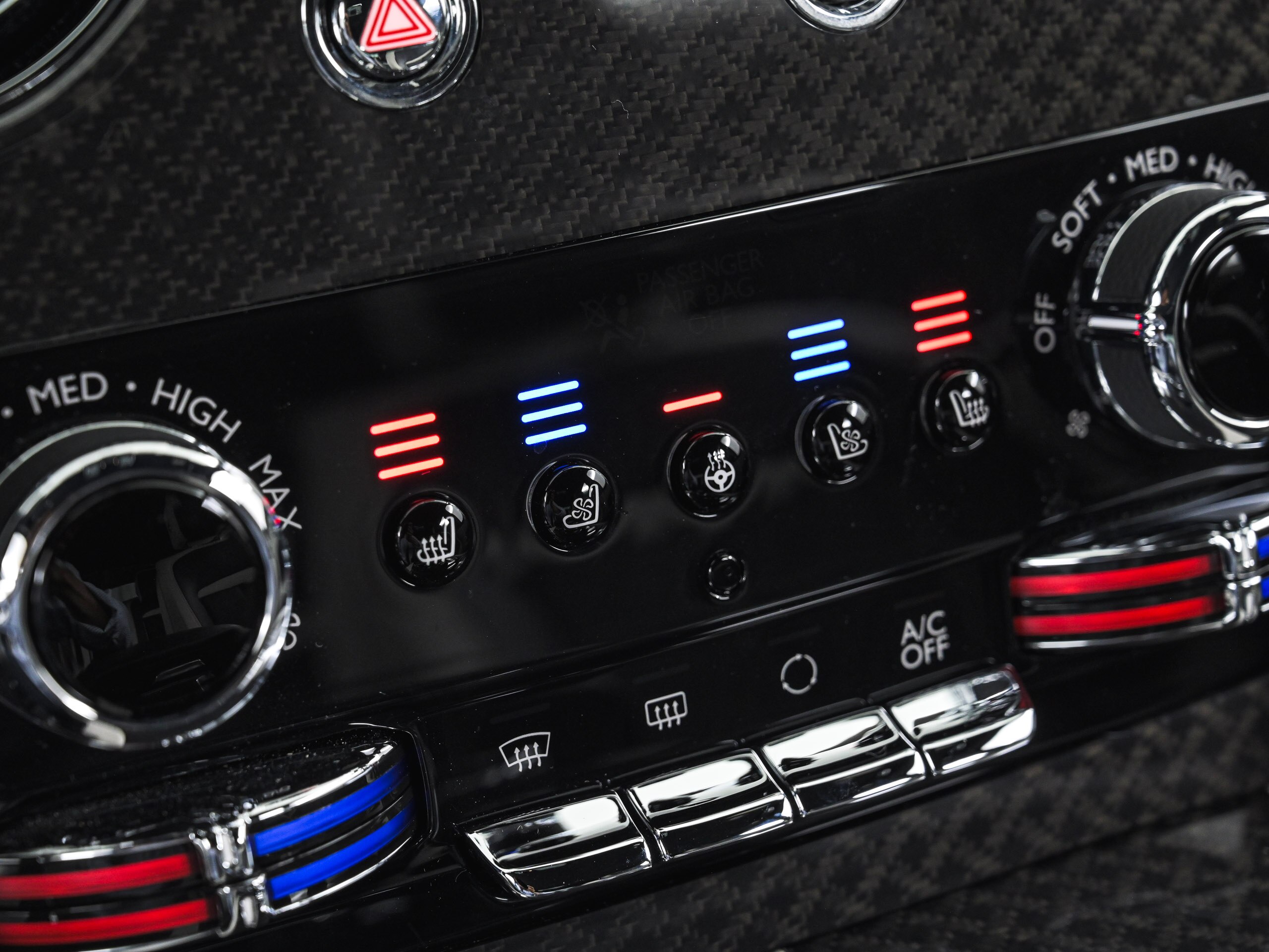 2023 Rolls-Royce Black Badge Cullinan - ロールスロイス ブラックバッジカリナン 6.75 4WD 2023モデル Black Badge Cullinan
