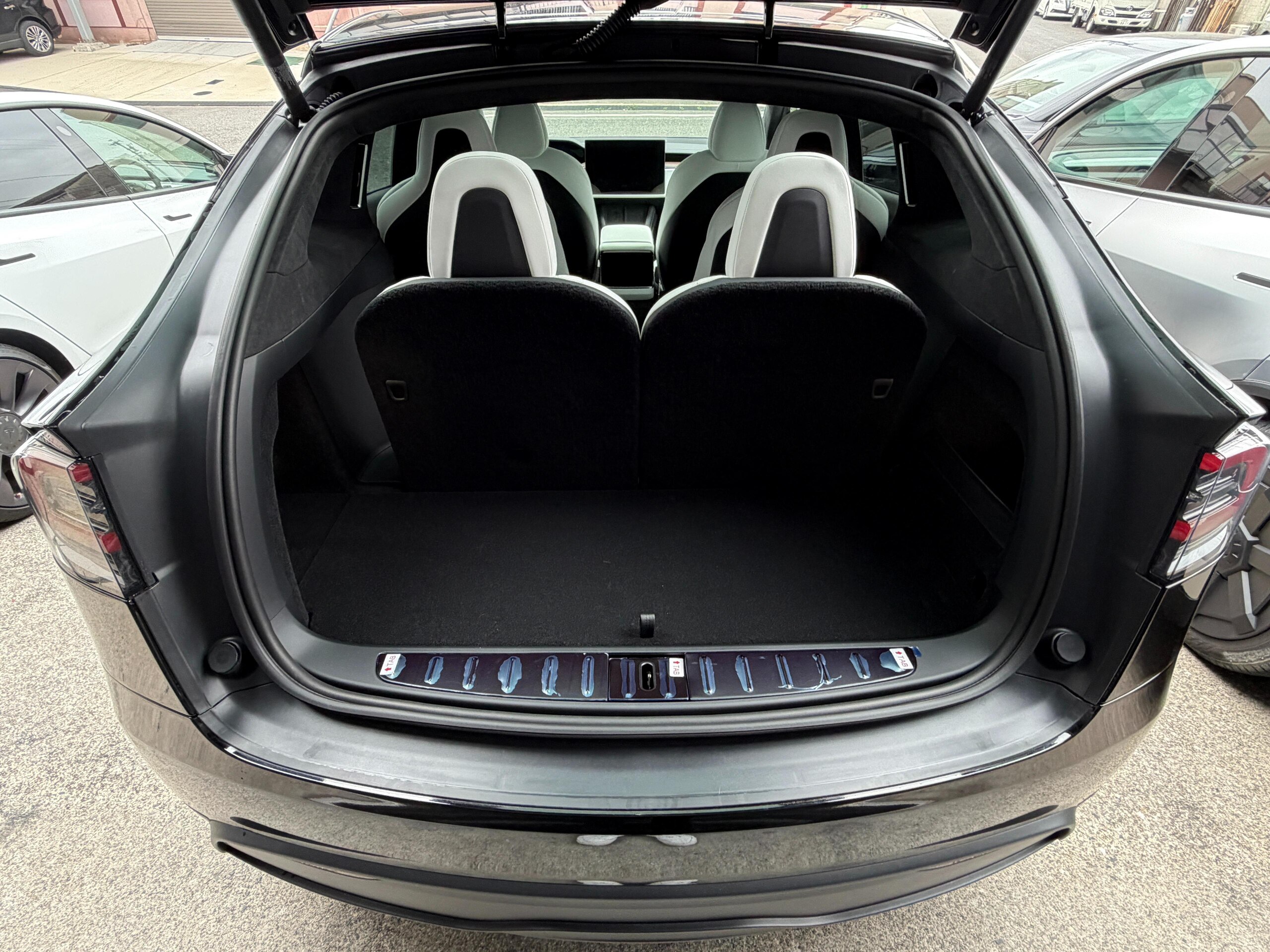 2023 Tesla Model X
